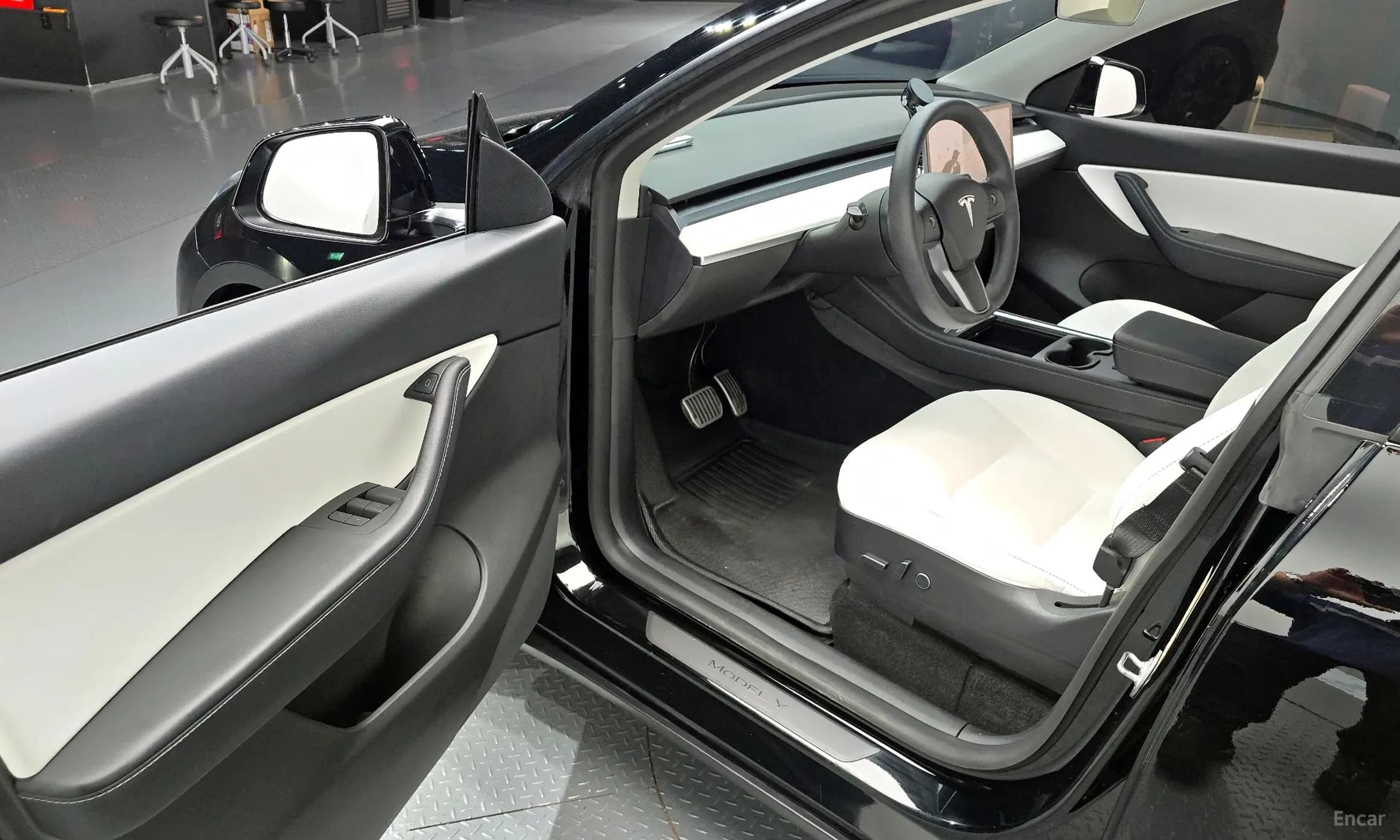 Model Y