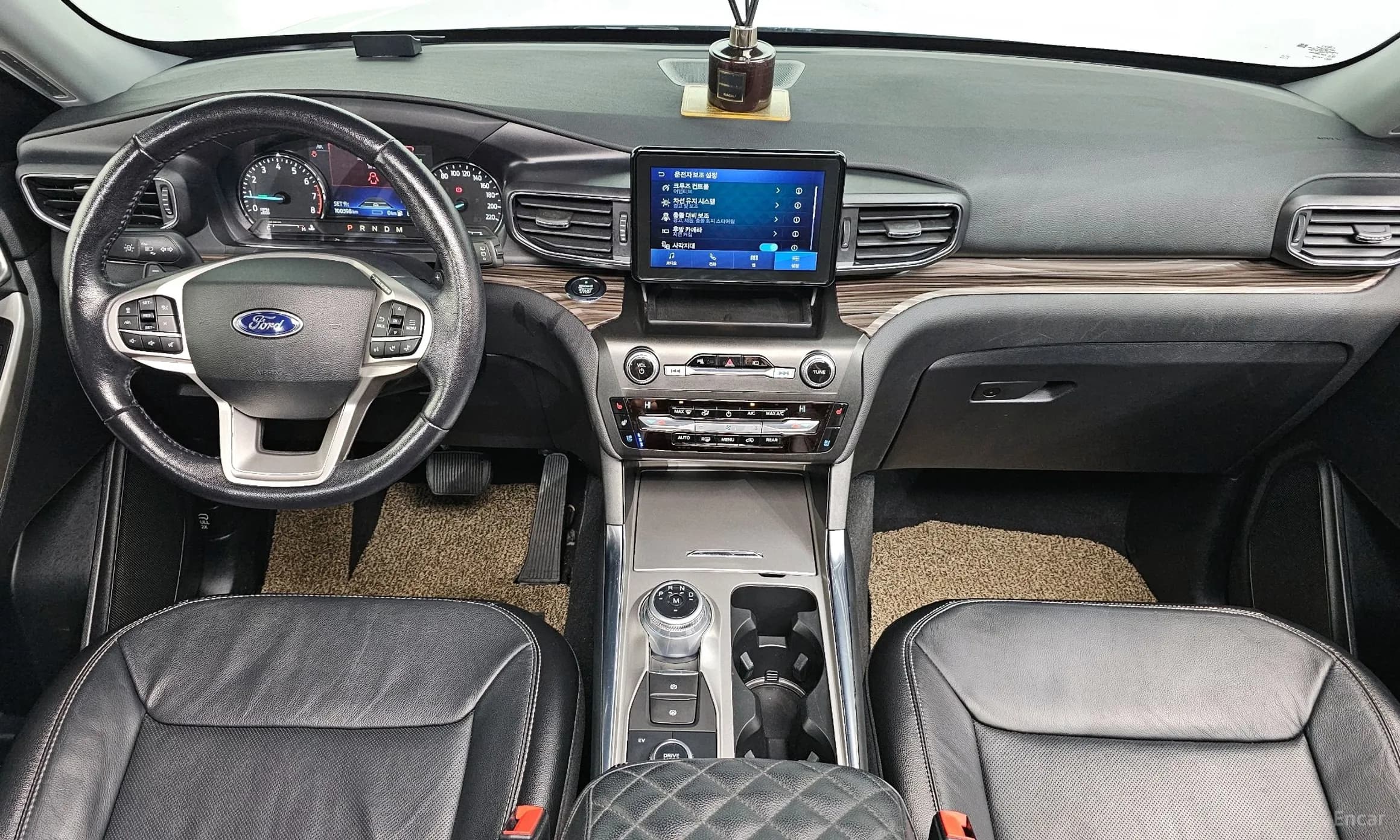 Explorer 6th Generation