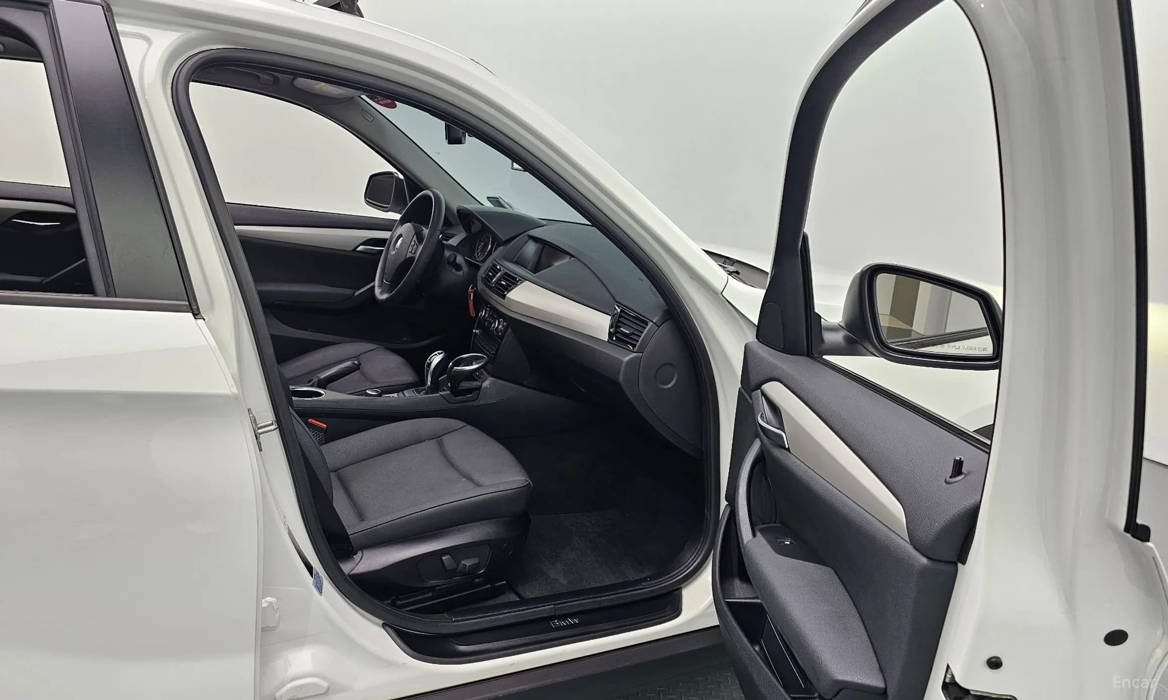 X1 (E84)