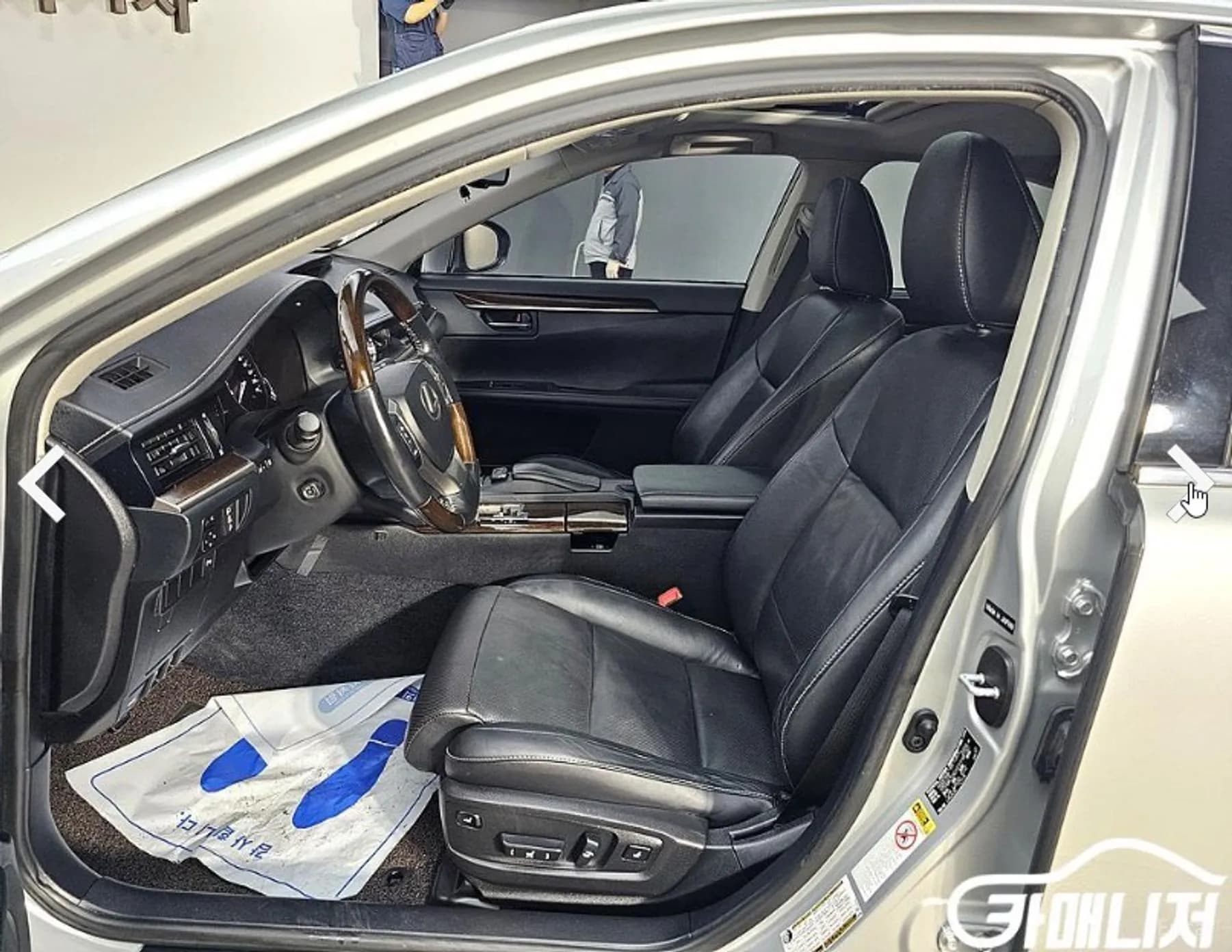 New ES350