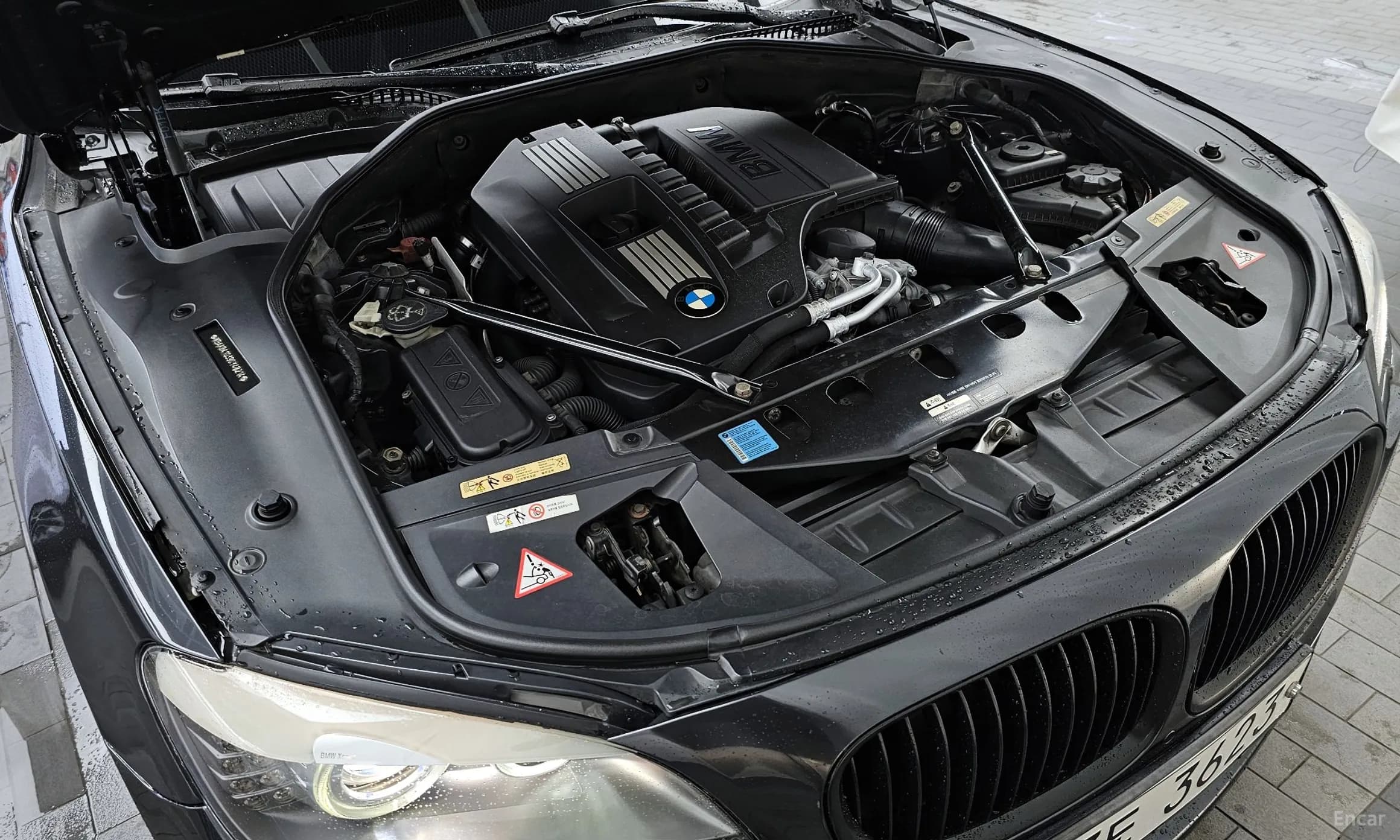 7 Series (F01)