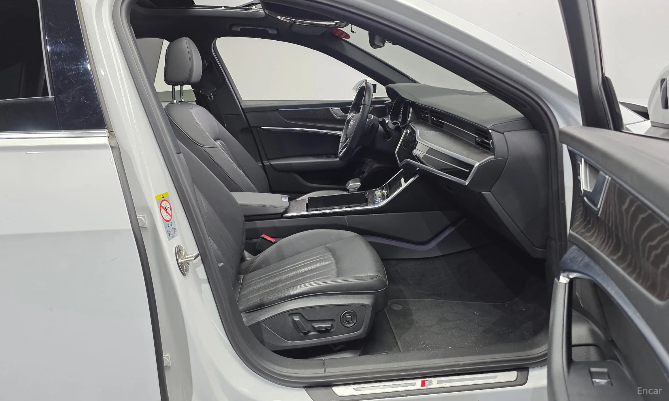 A6 (C8)
