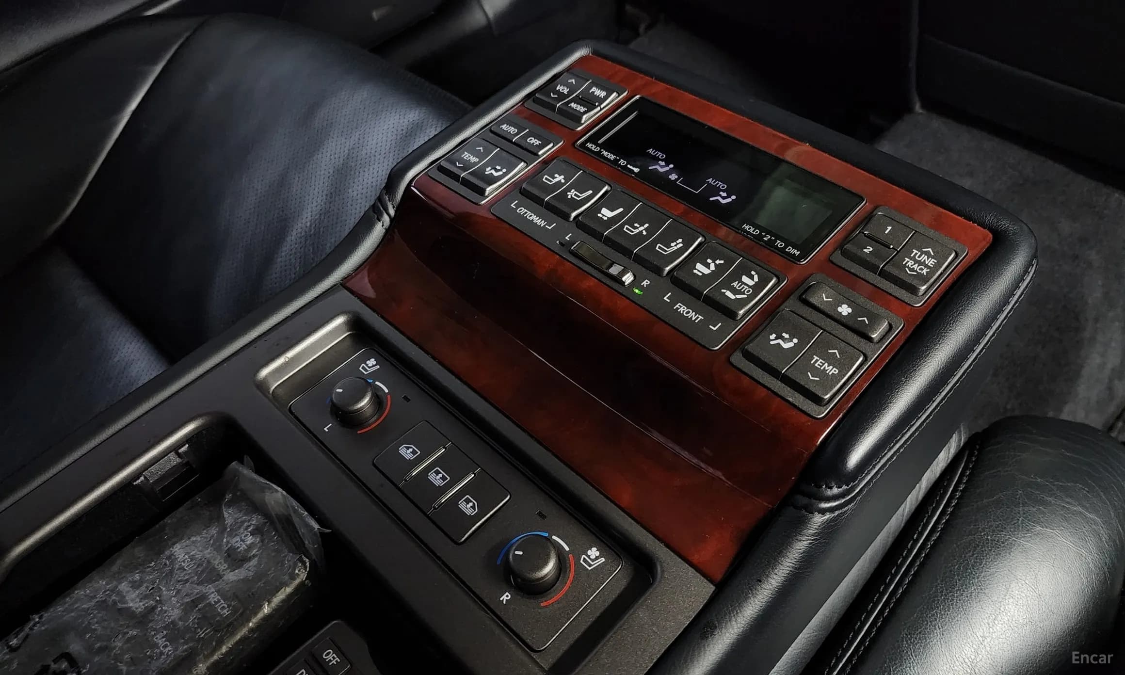 LS600hL