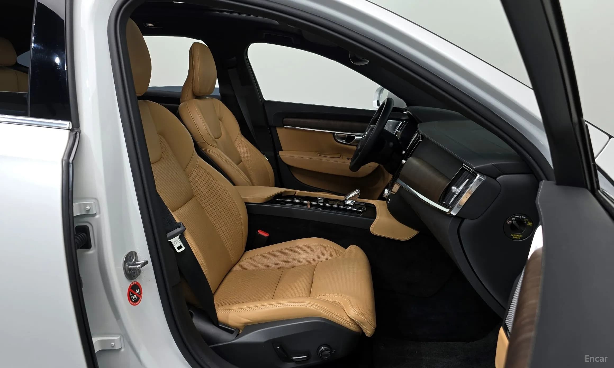 S90