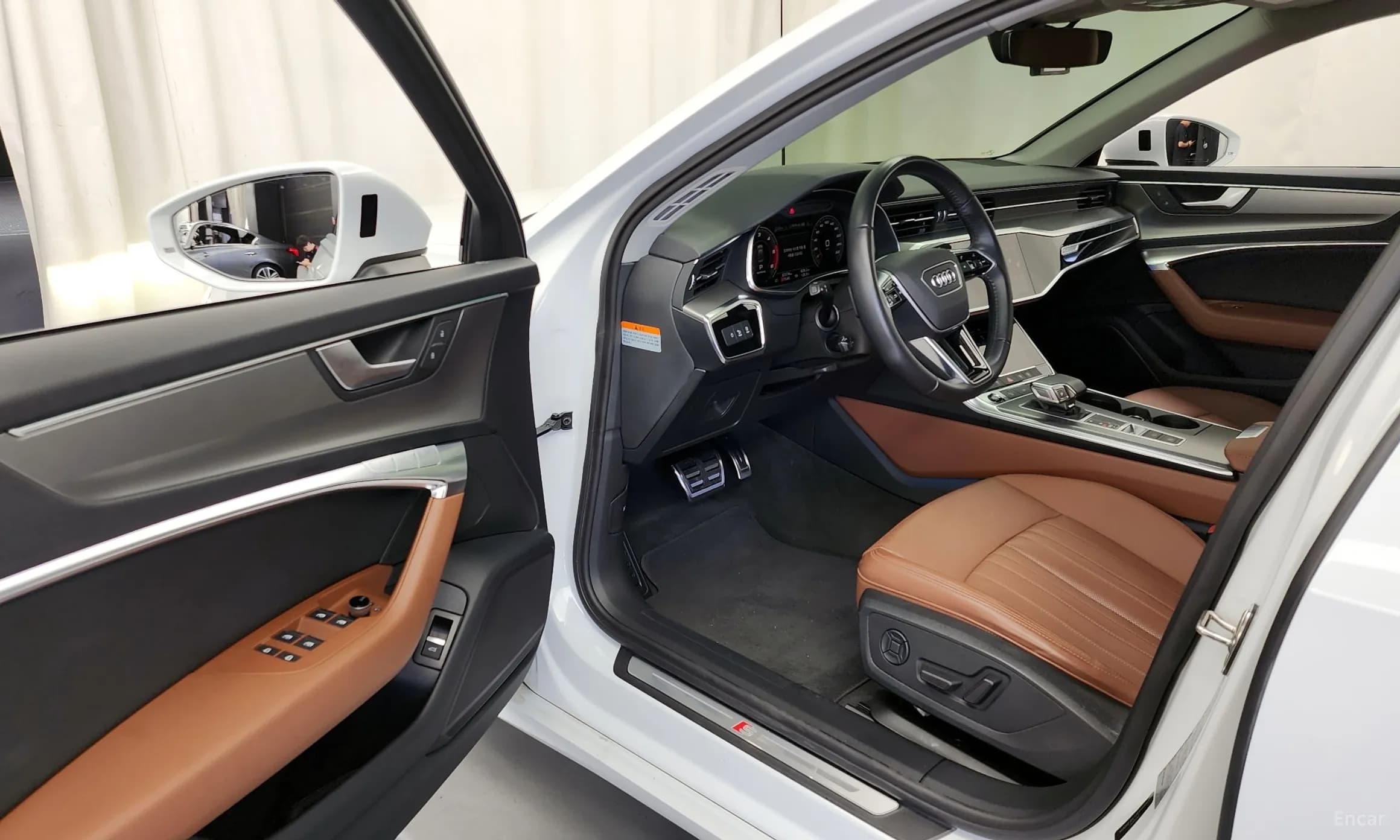 A6 (C8)