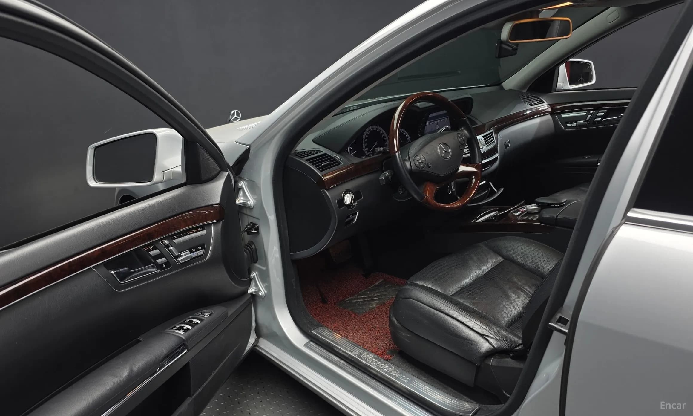 S-Class W221