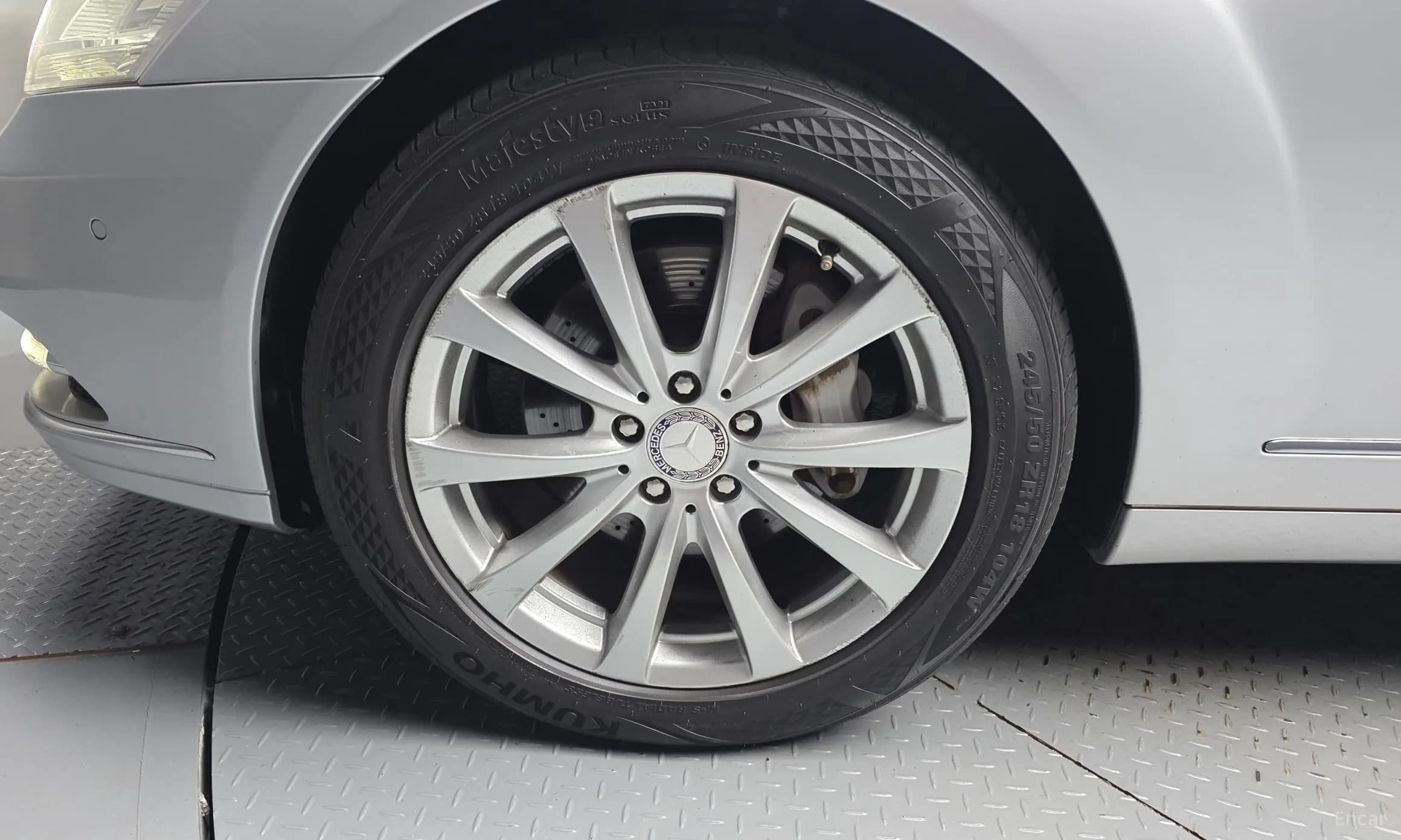 S-Class W221