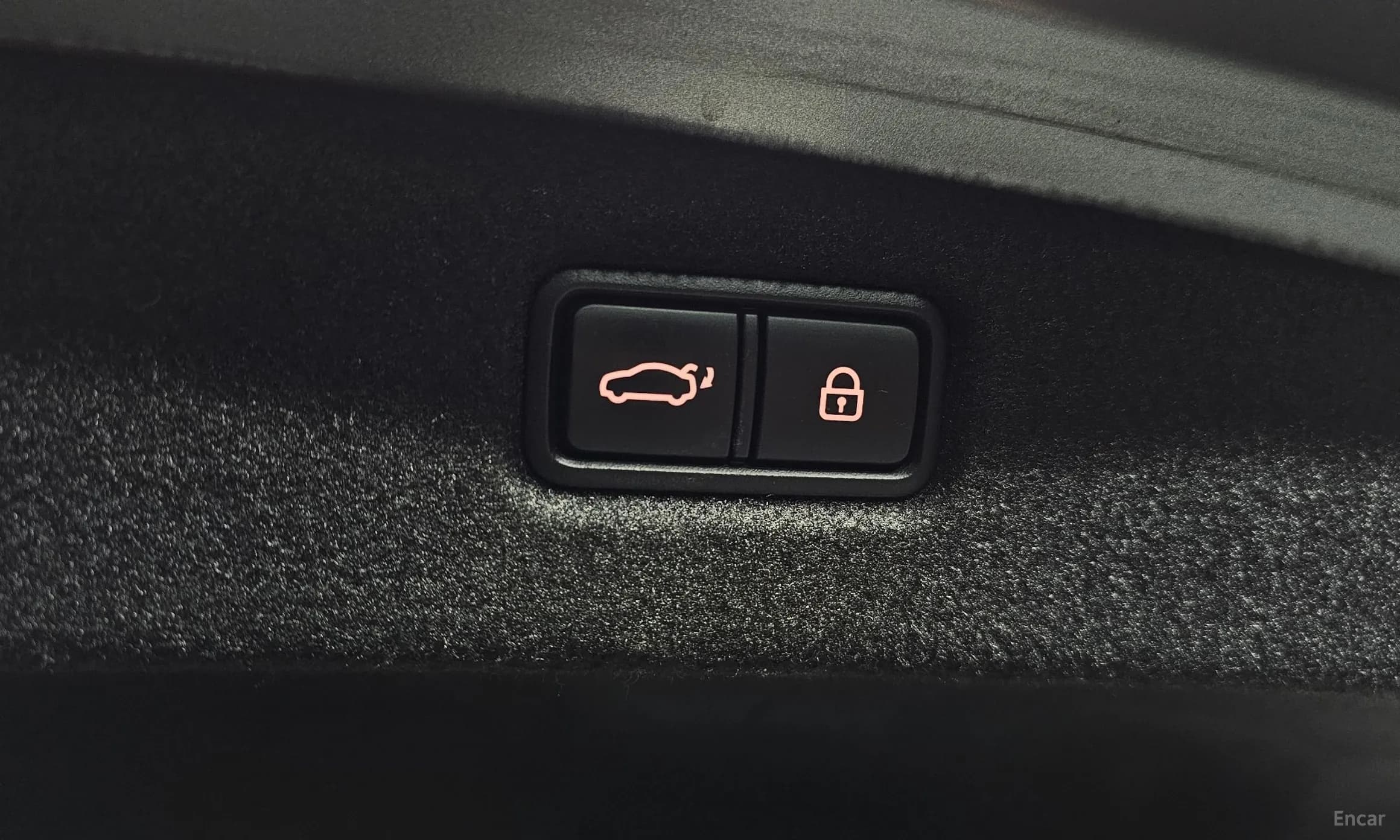 G90