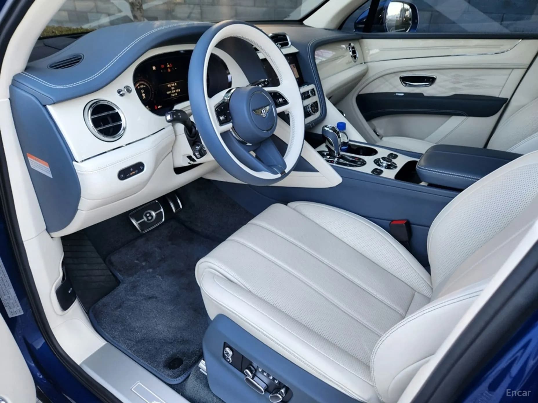 Bentayga