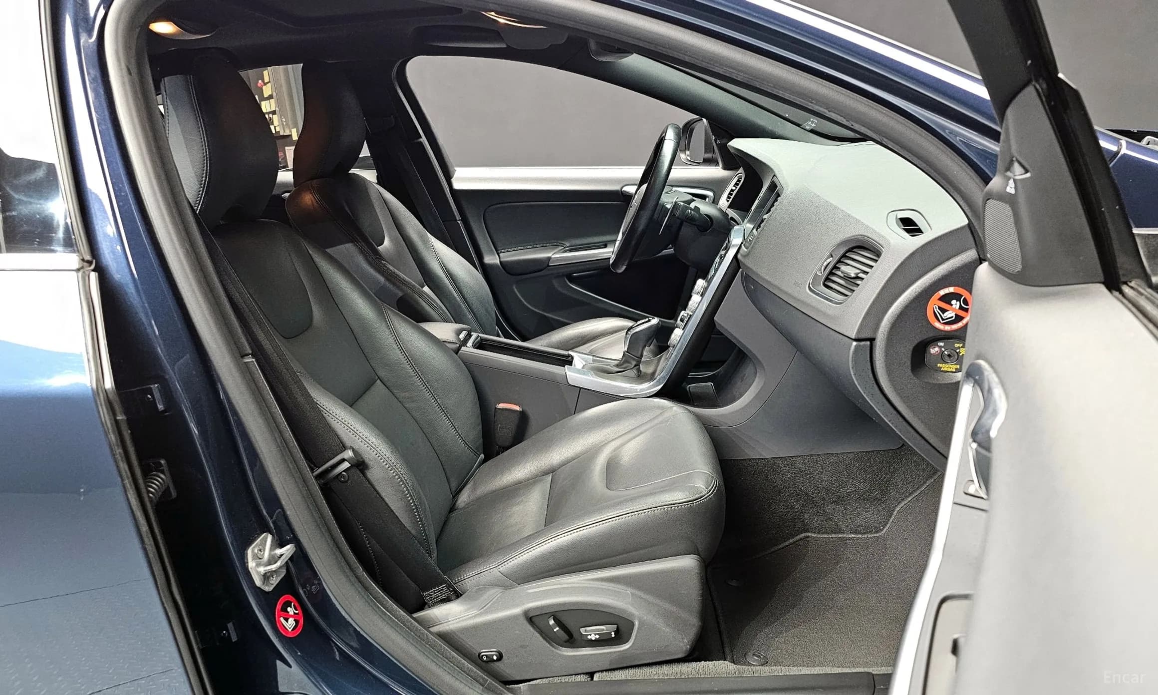 S60