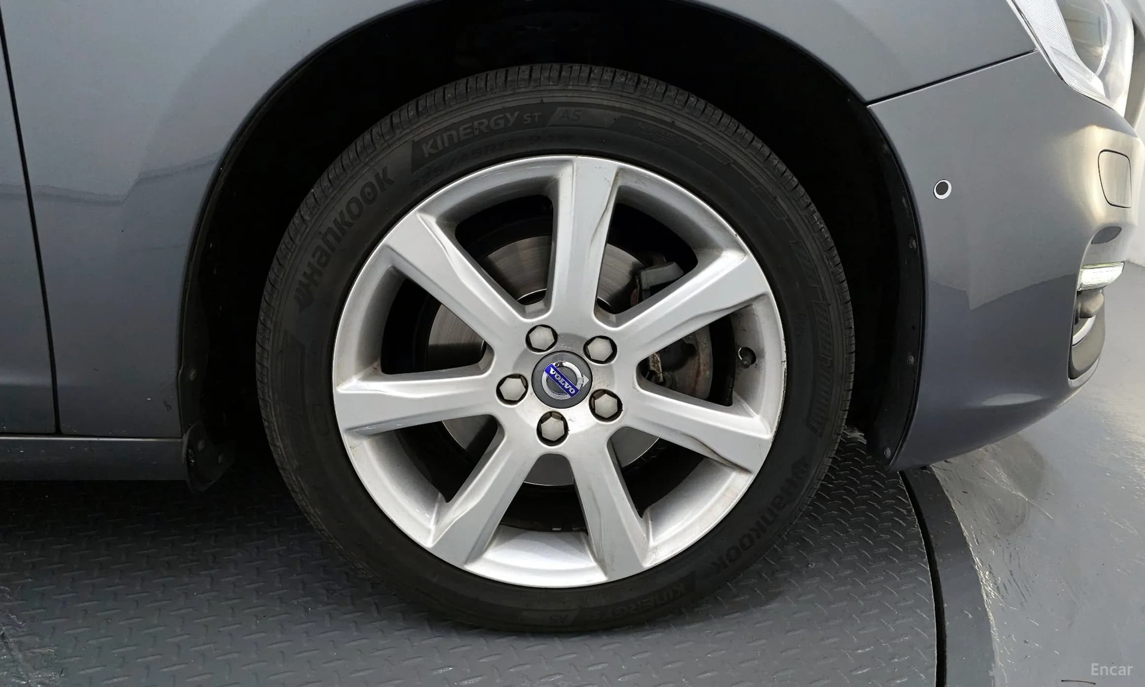 S60