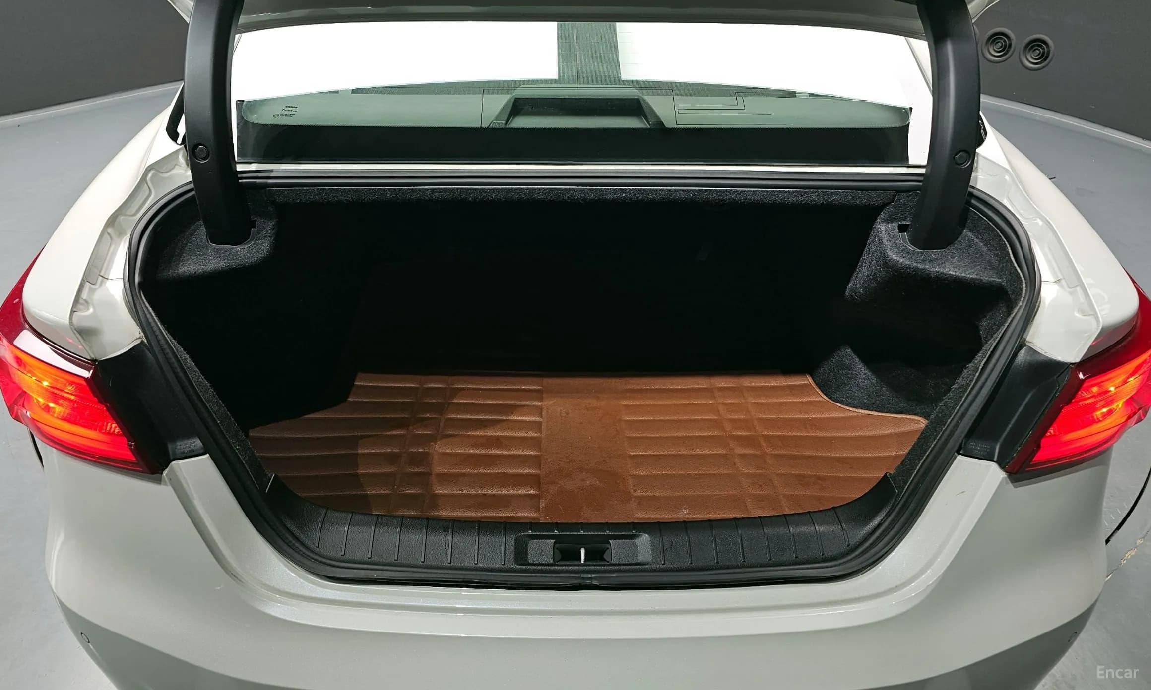 Maxima (A36)