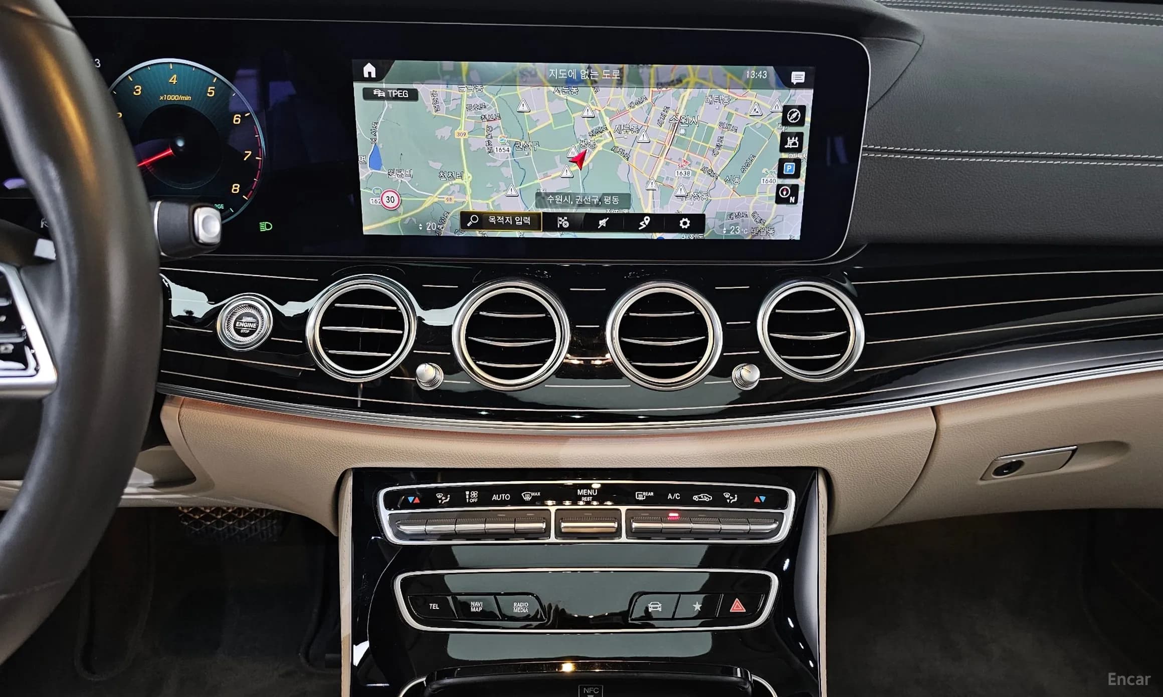 E-Class W213
