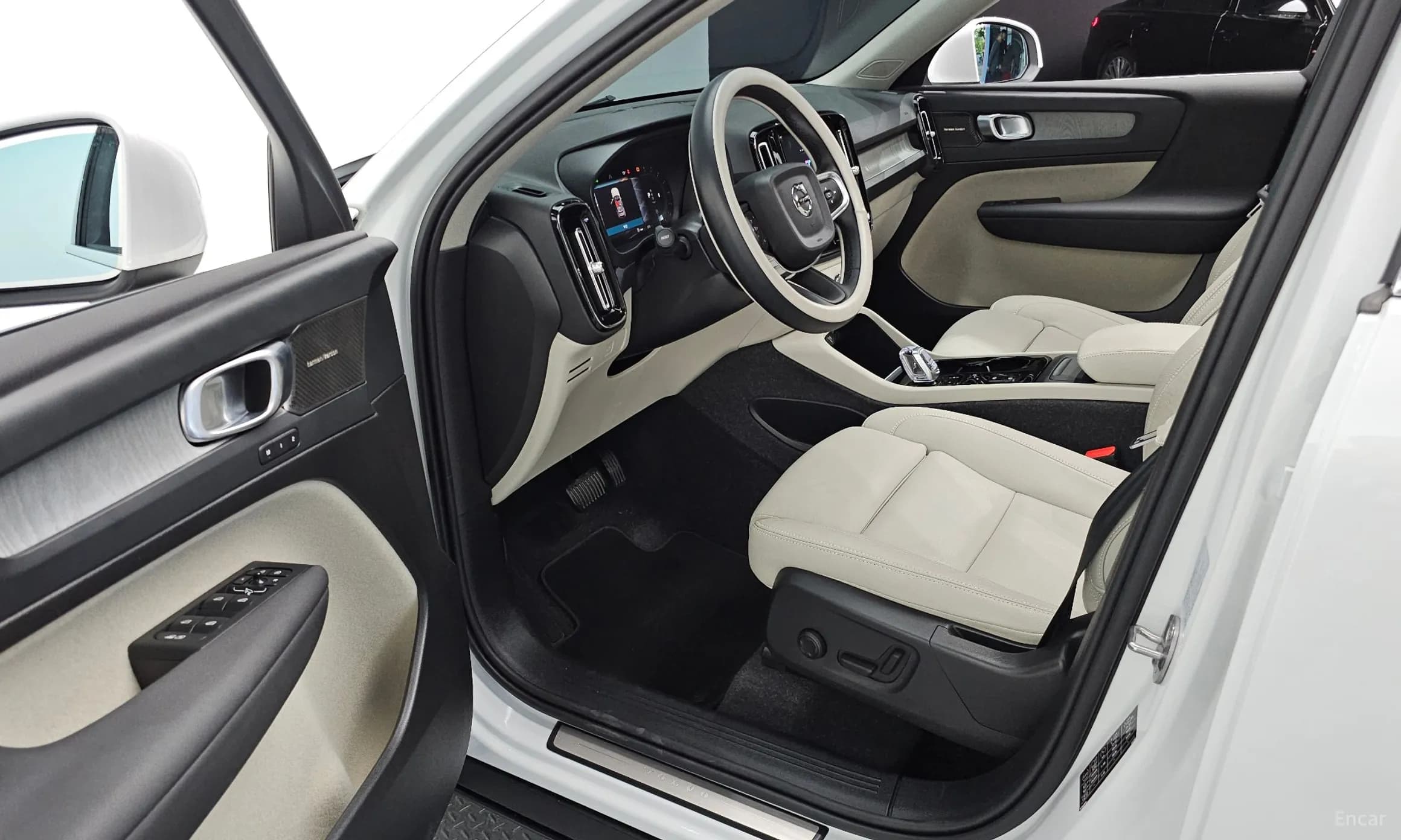 XC40