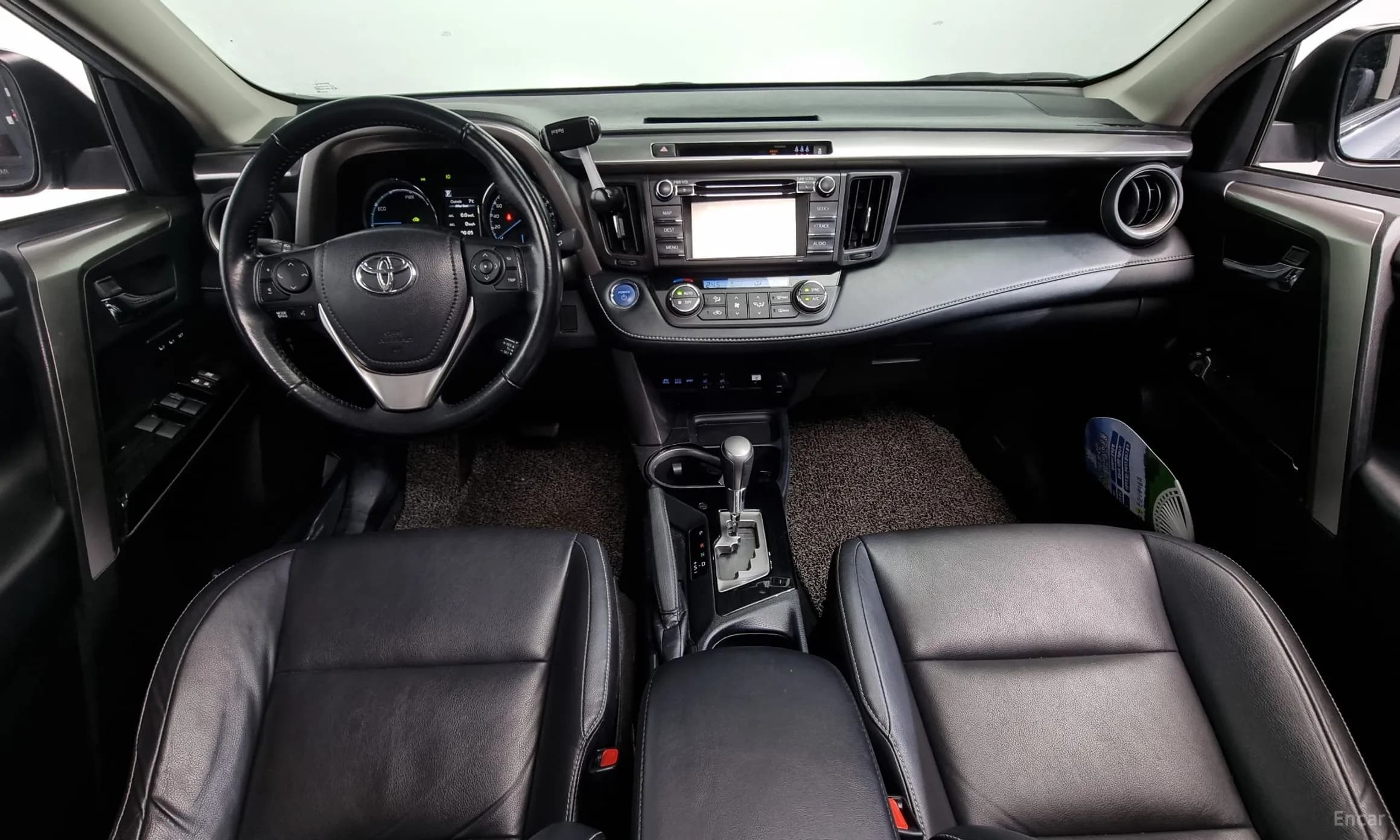 RAV4