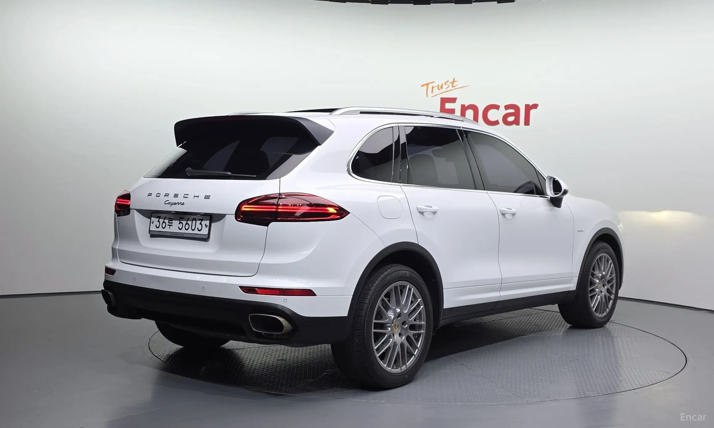 New Cayenne