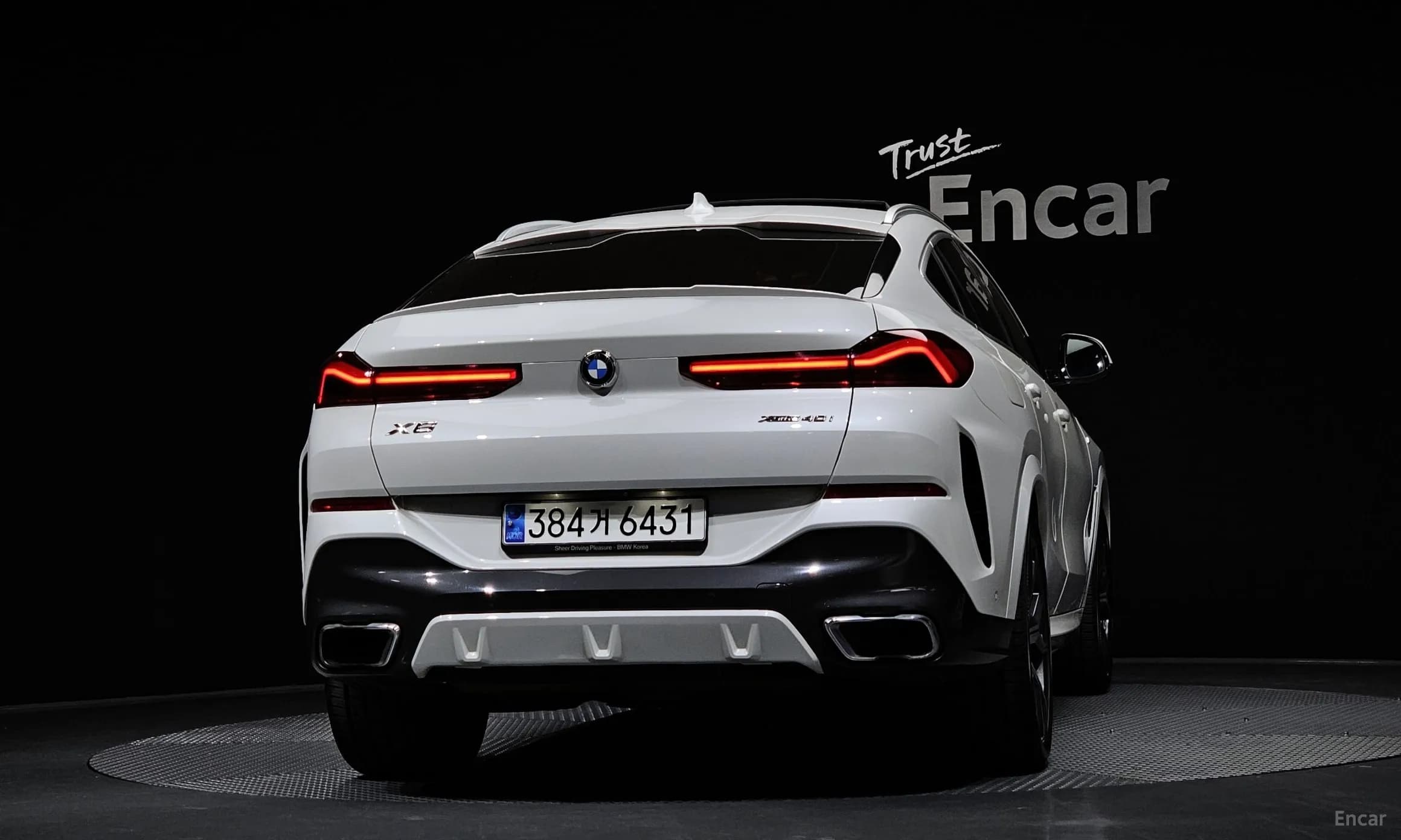 X6 (G06)