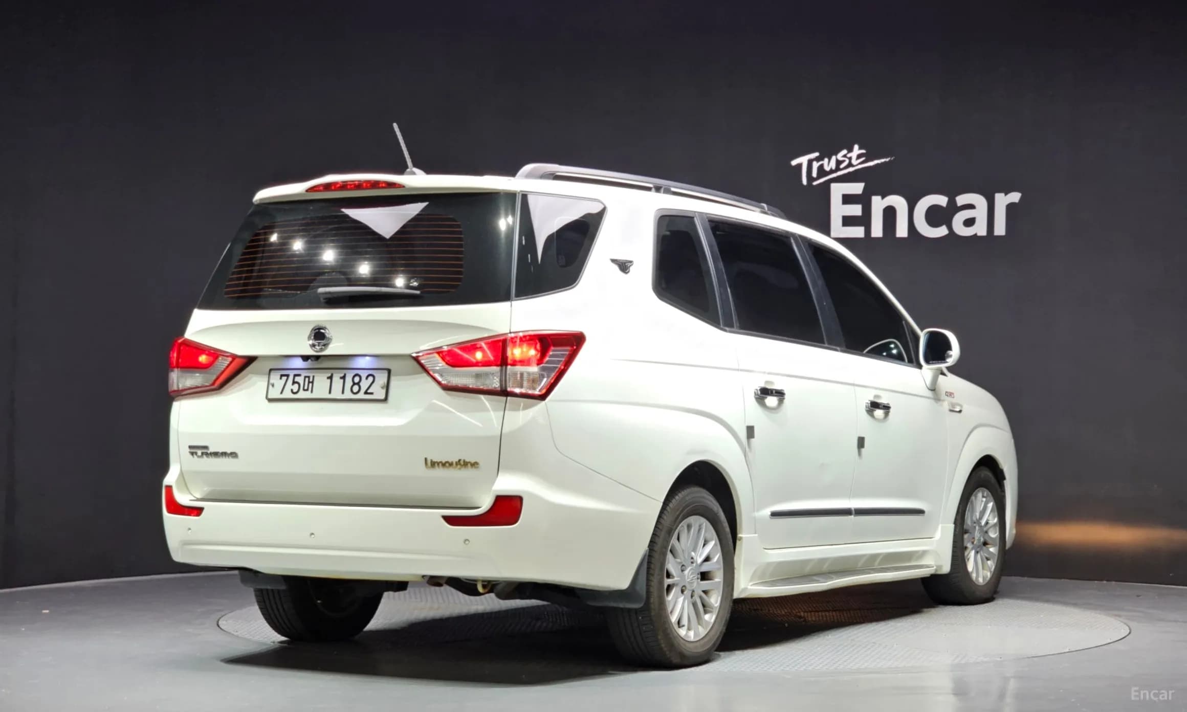 Korando Turismo