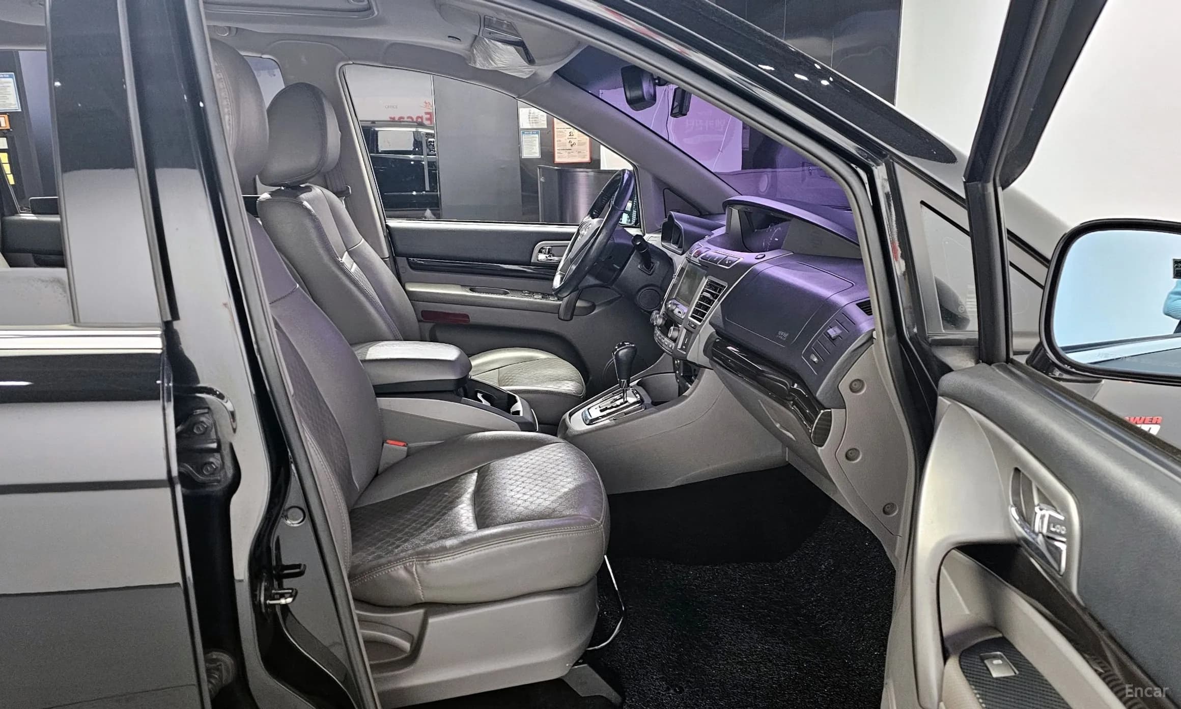 Korando Turismo