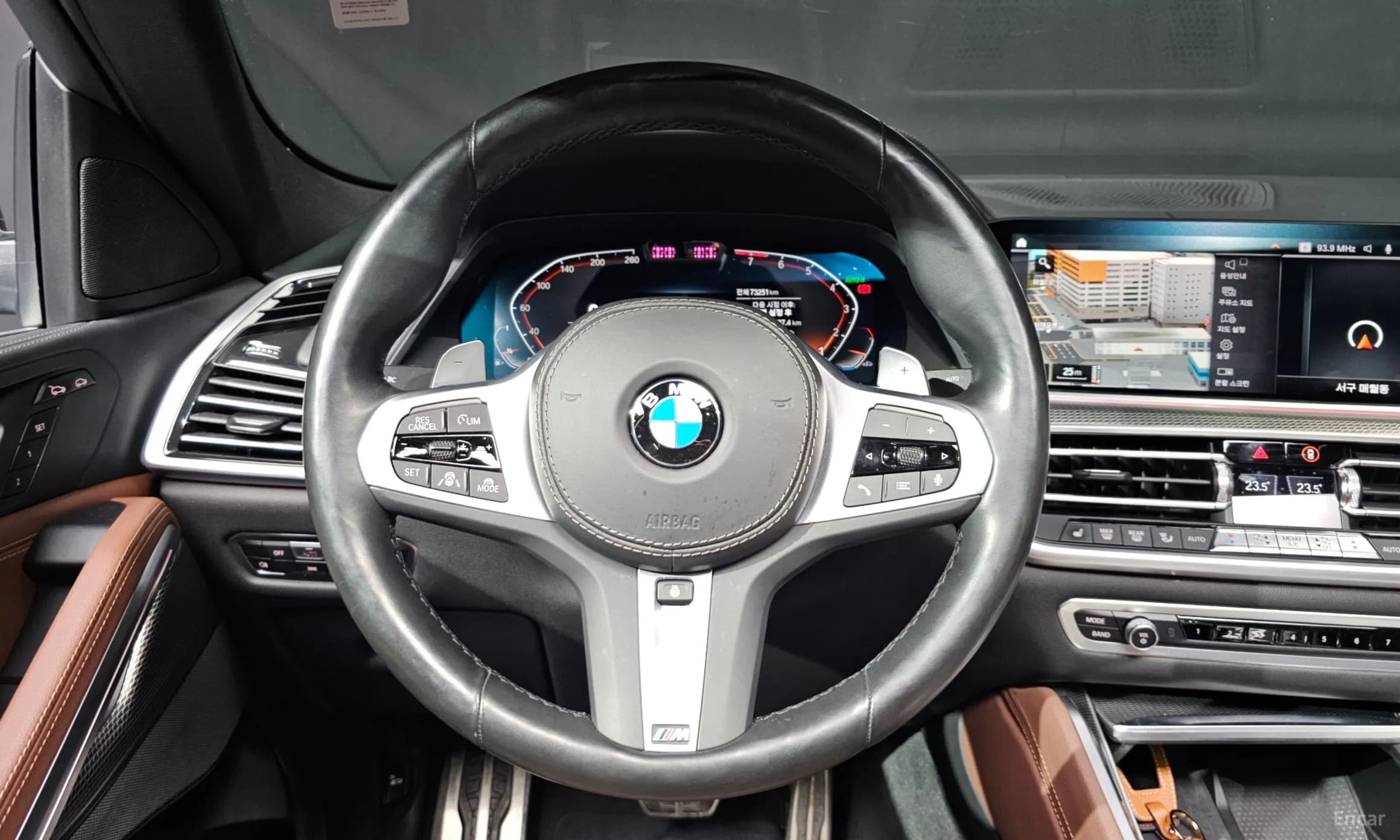 X6 (G06)
