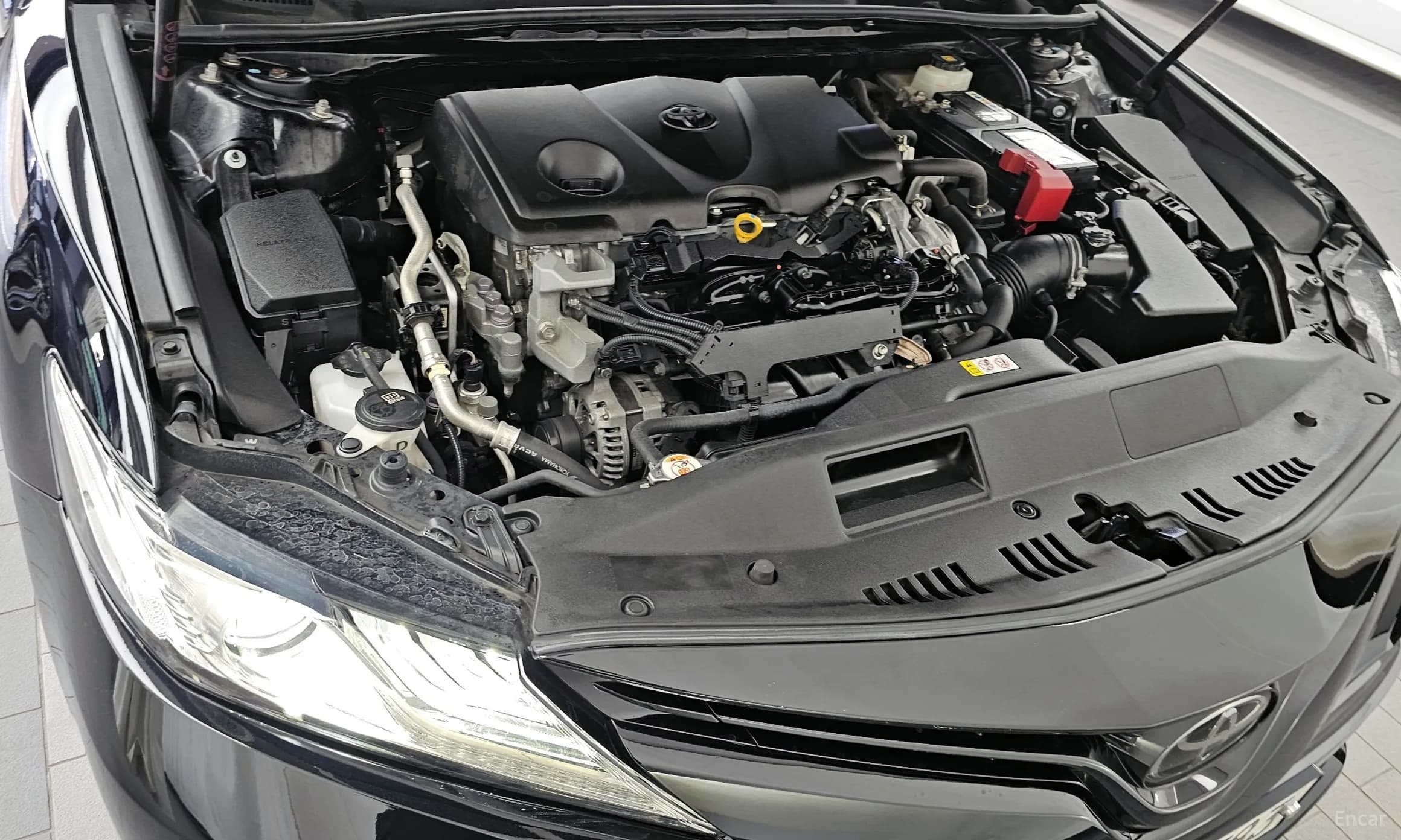 Camry (XV70)