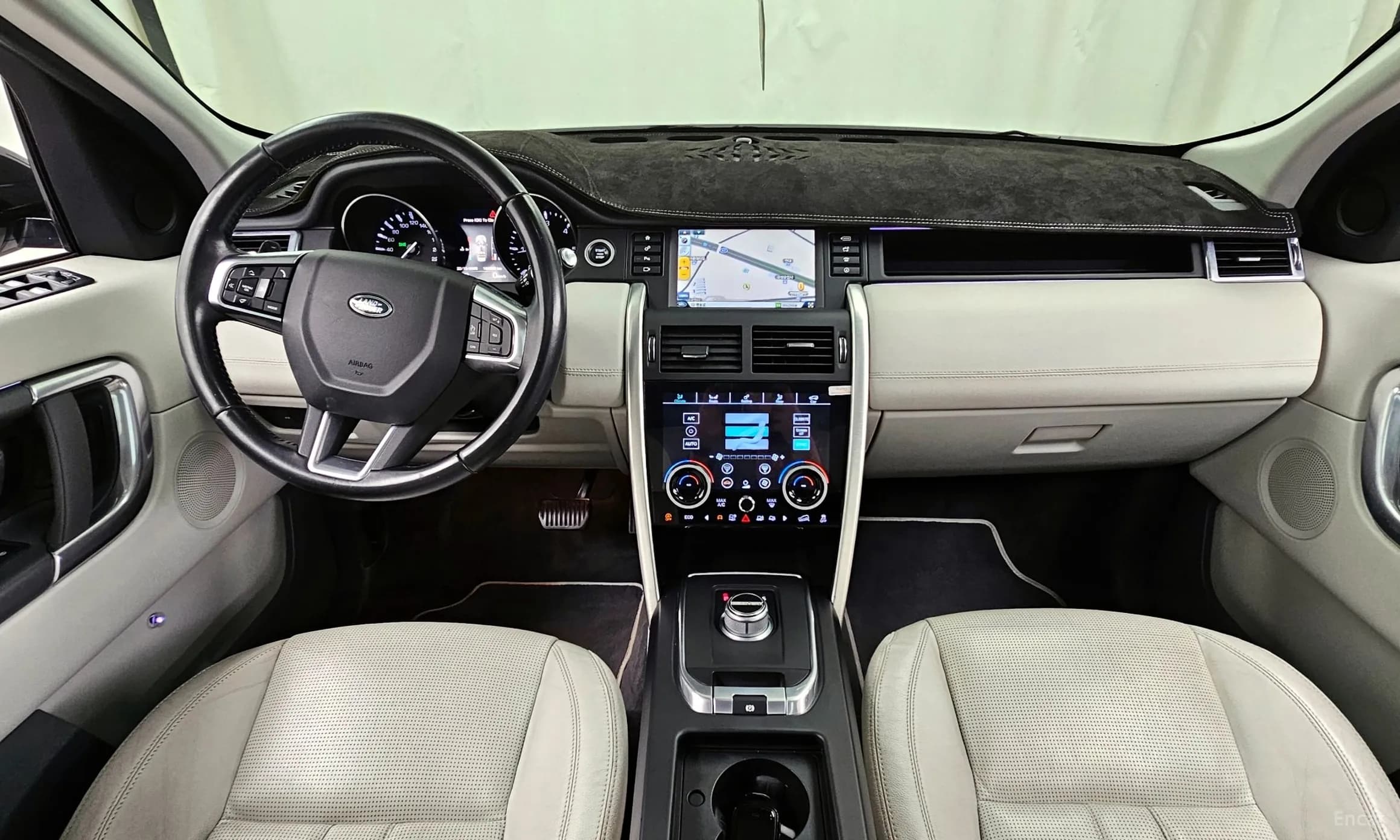 Discovery Sports