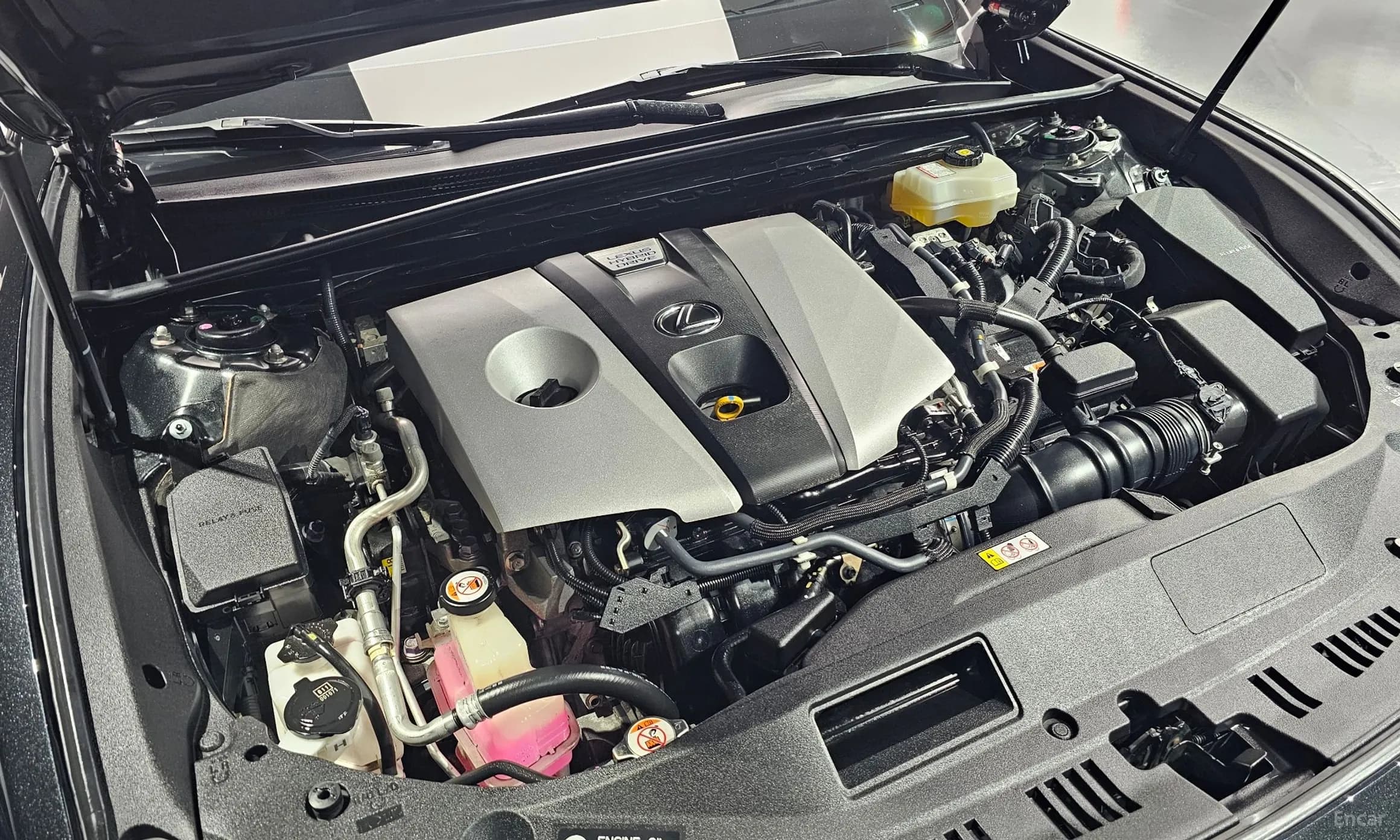 ES300h 7th Generation