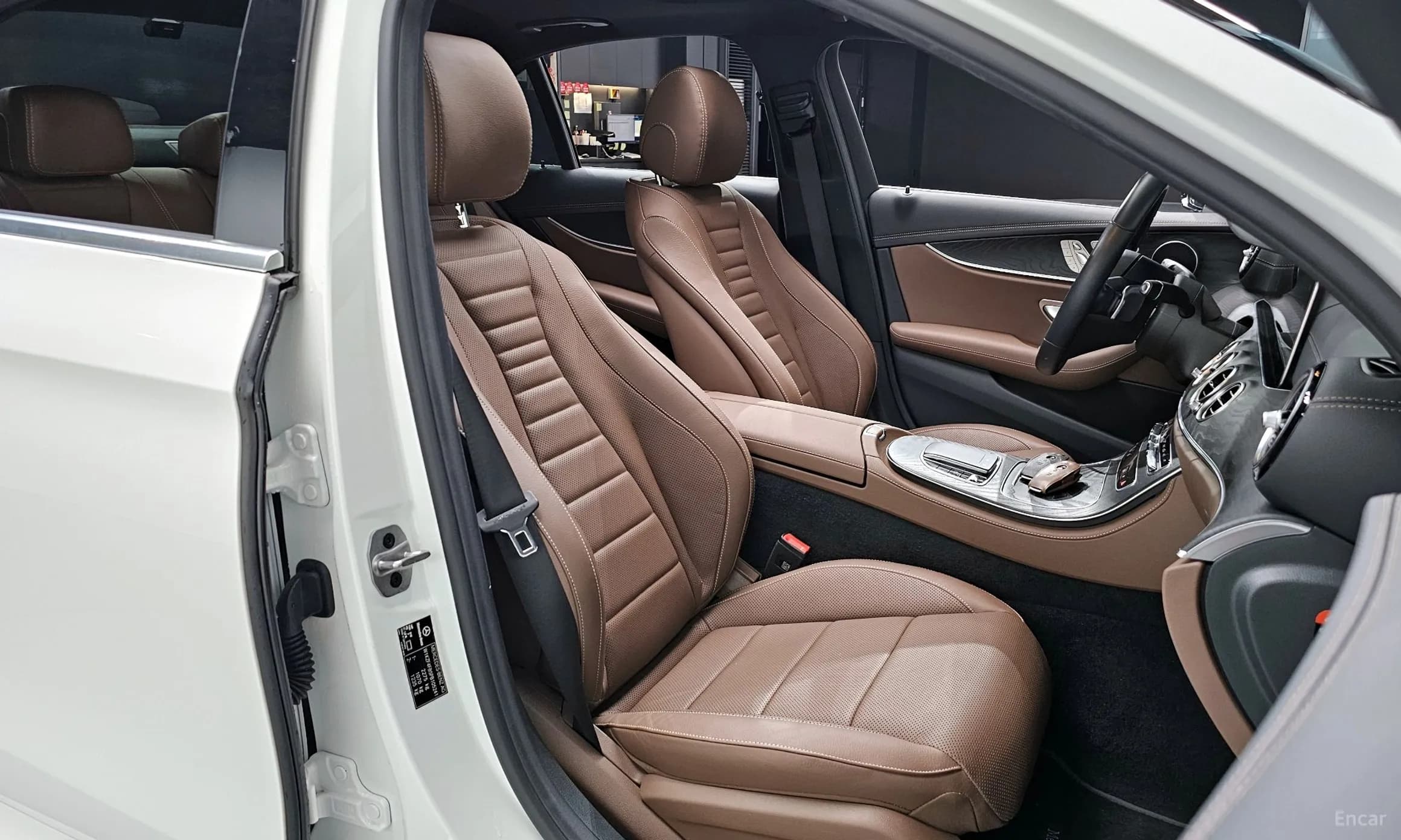 E-Class W213
