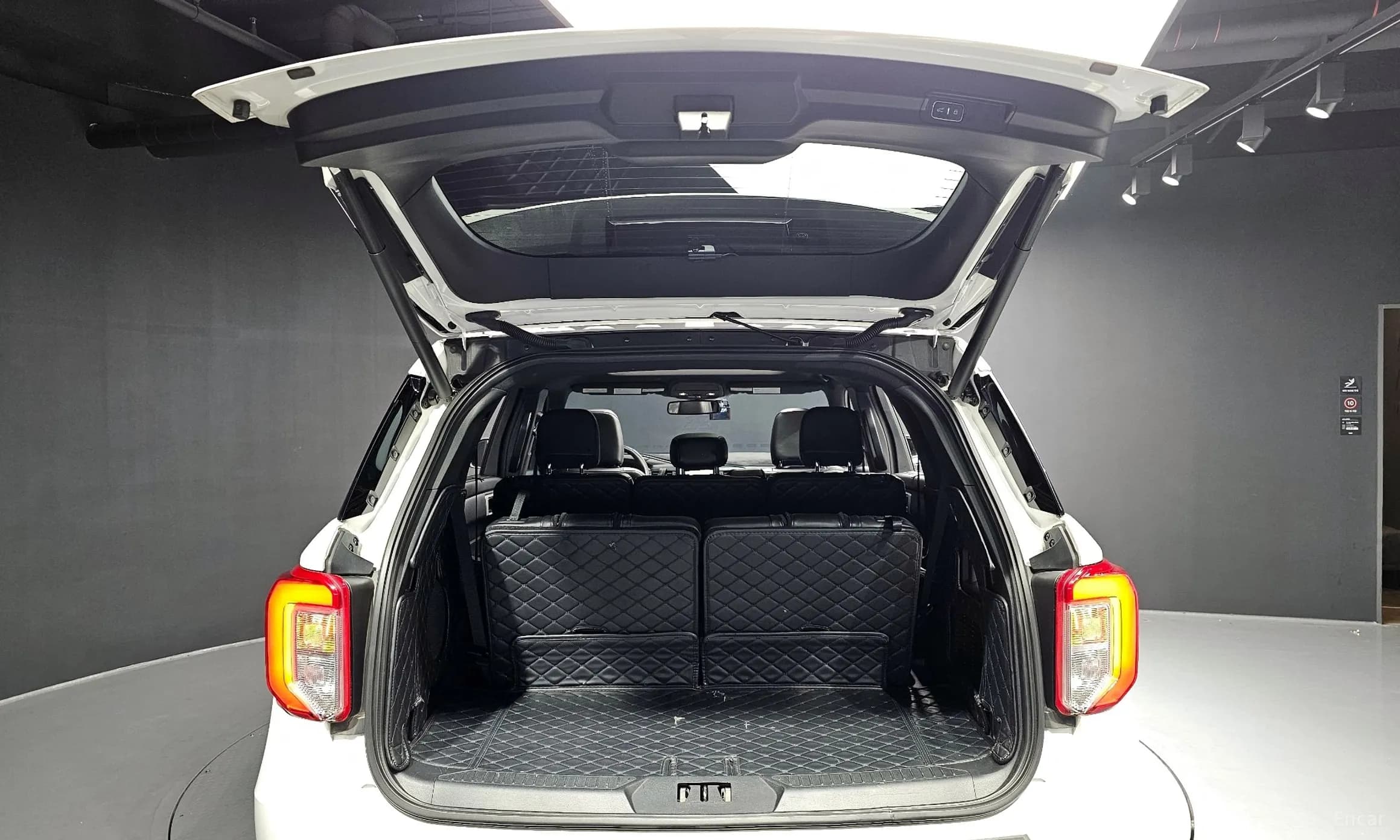 Explorer 6th Generation