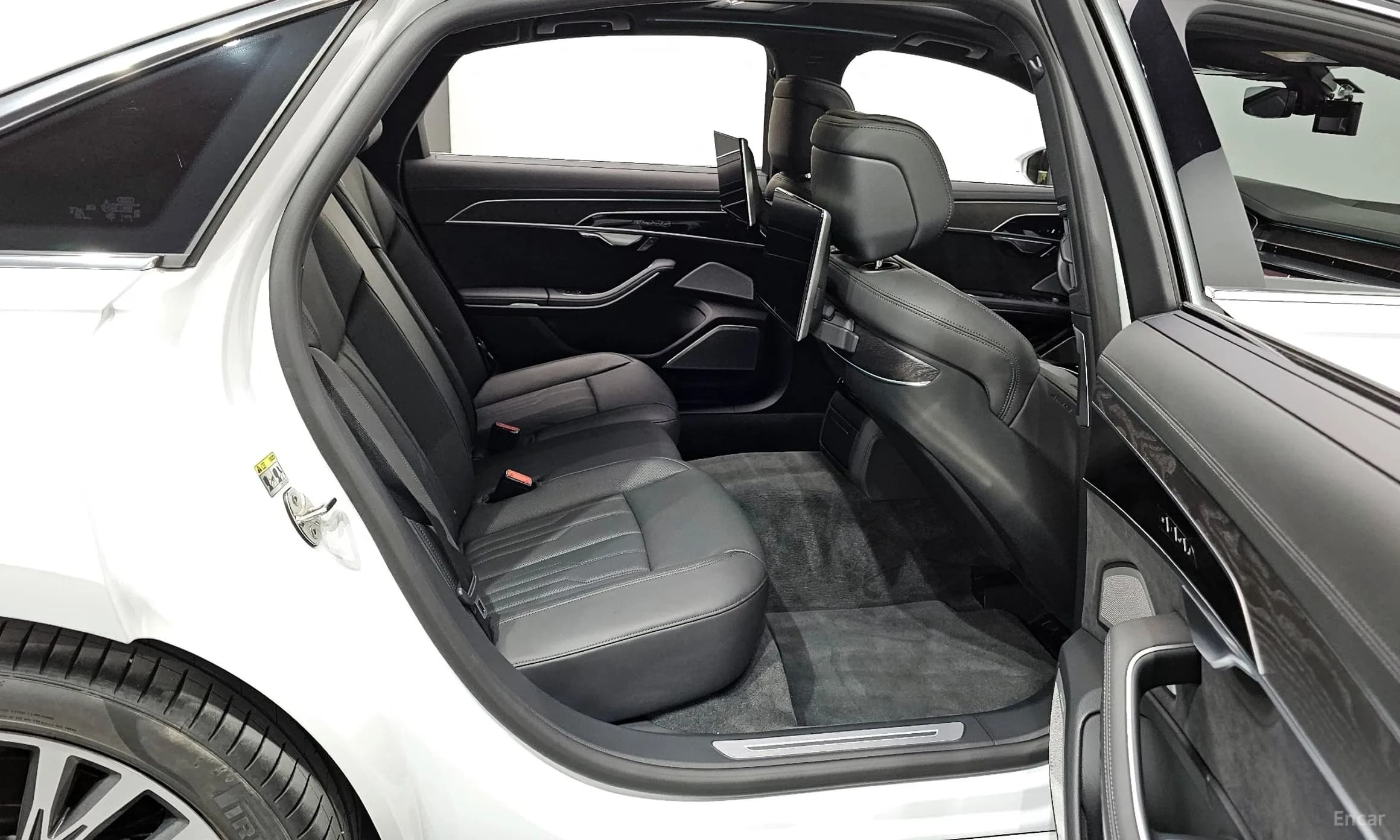 A8 (D5)