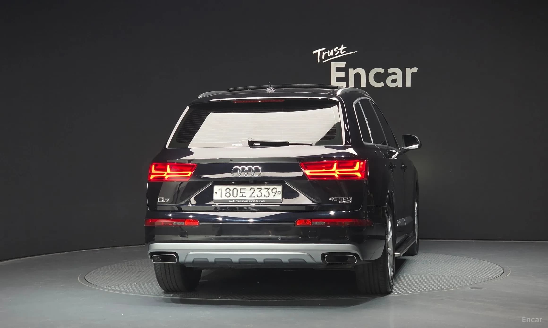Q7 (4M)