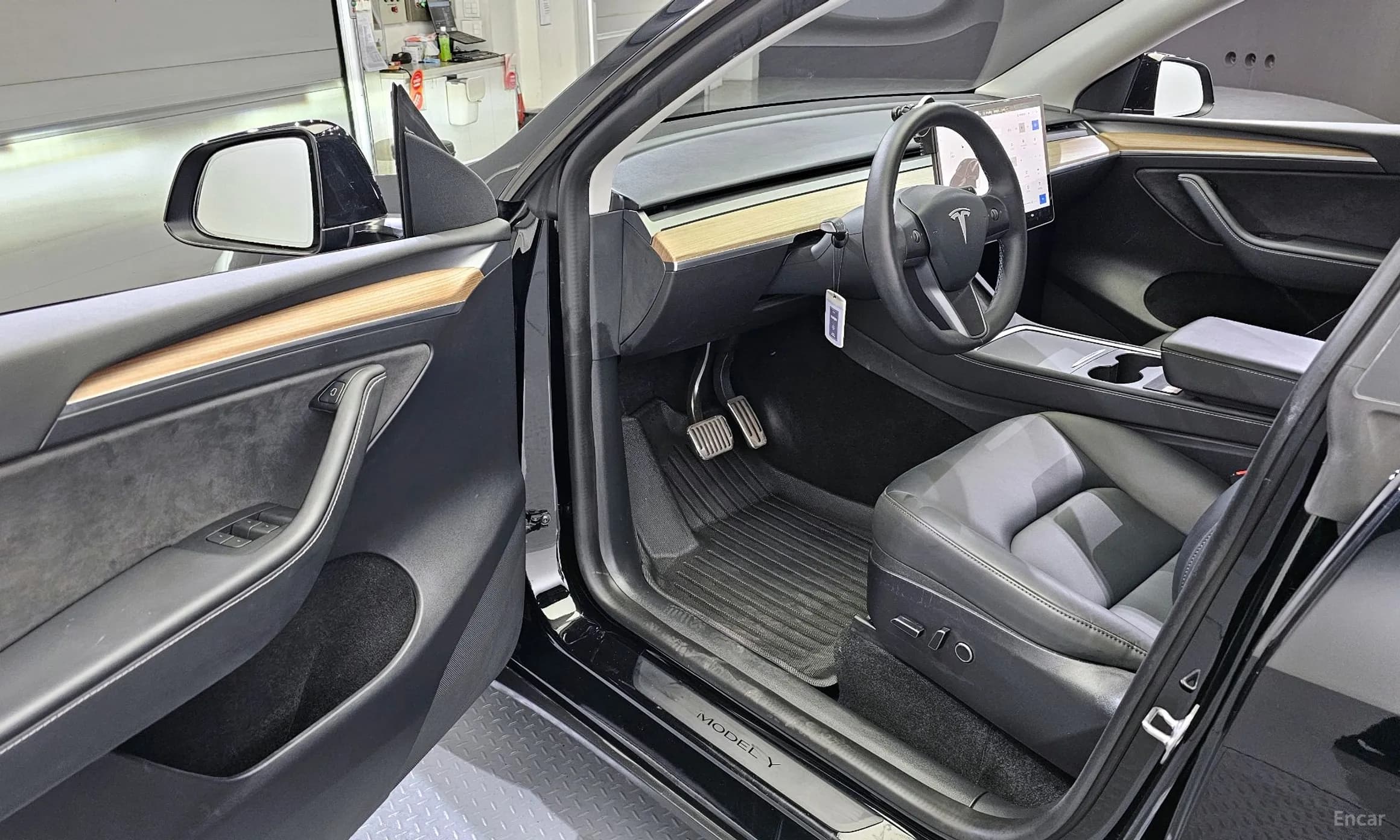 Model Y