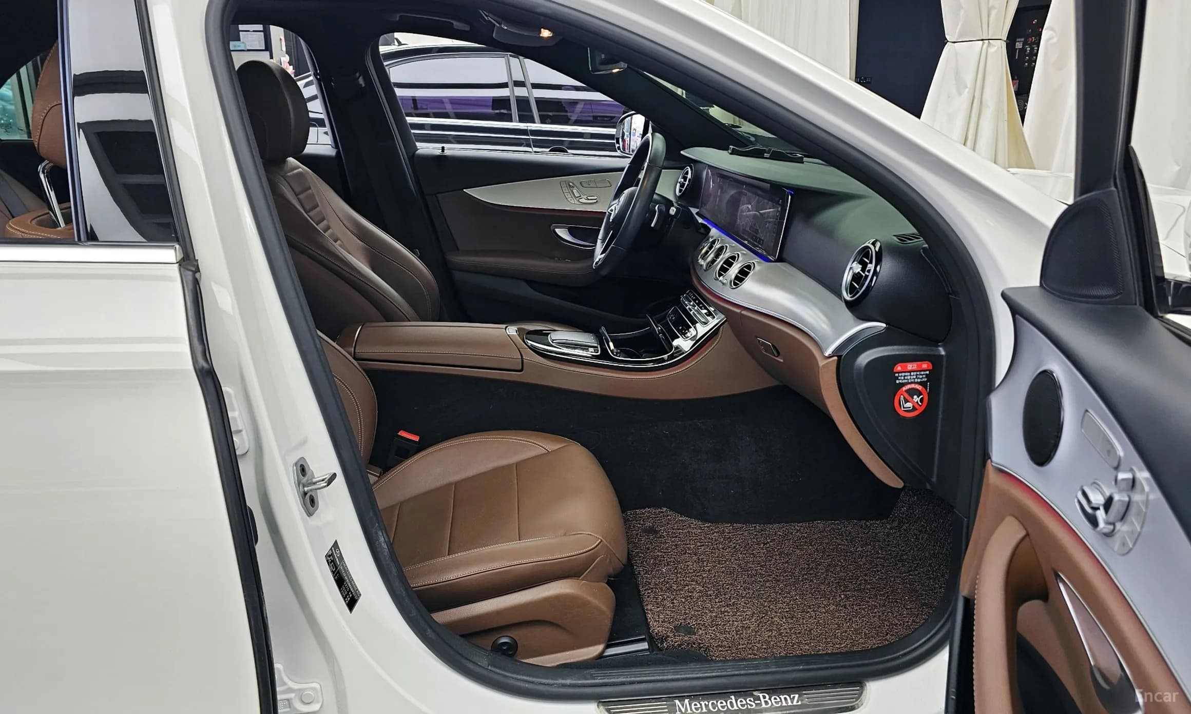 E-Class W213