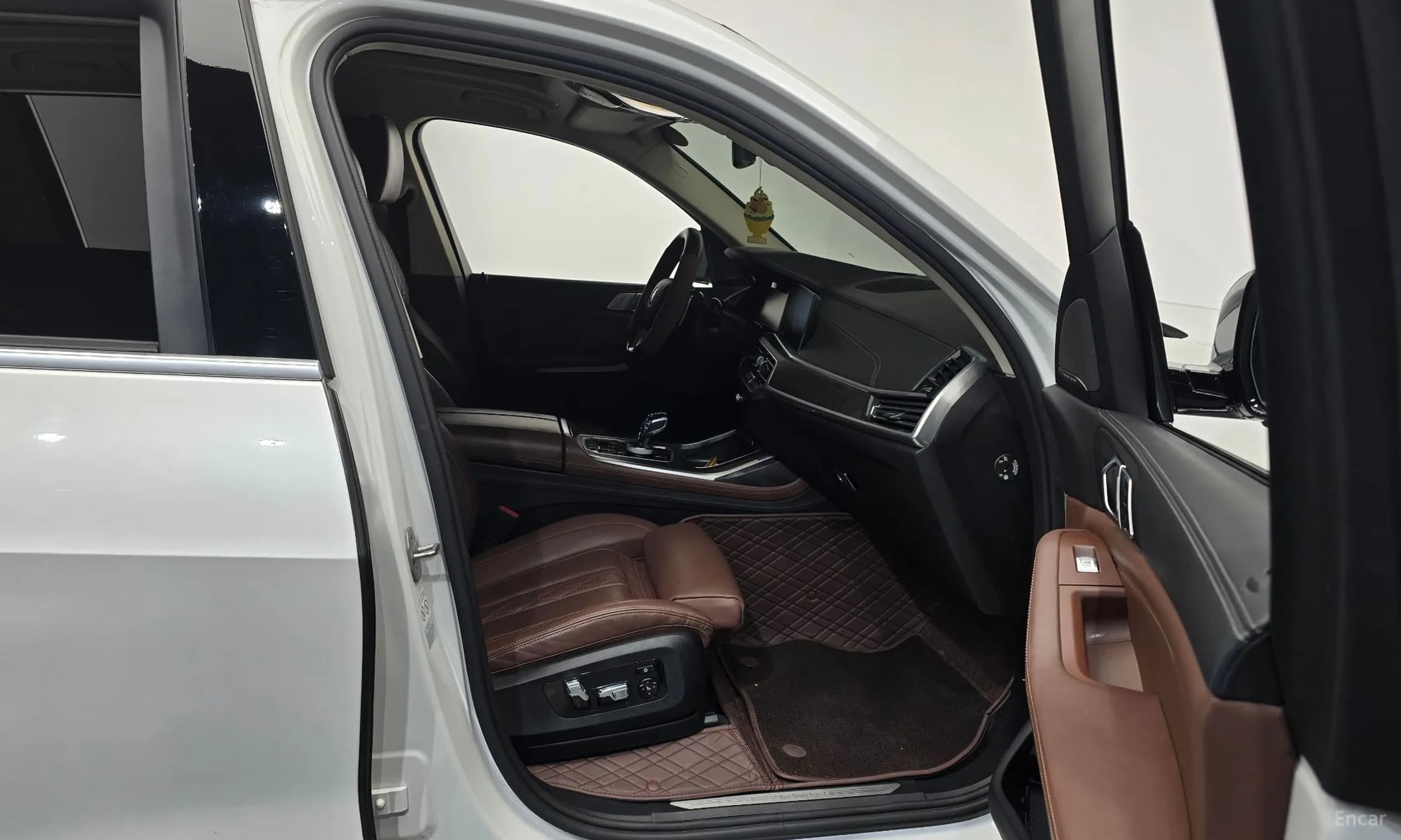 X7 (G07)