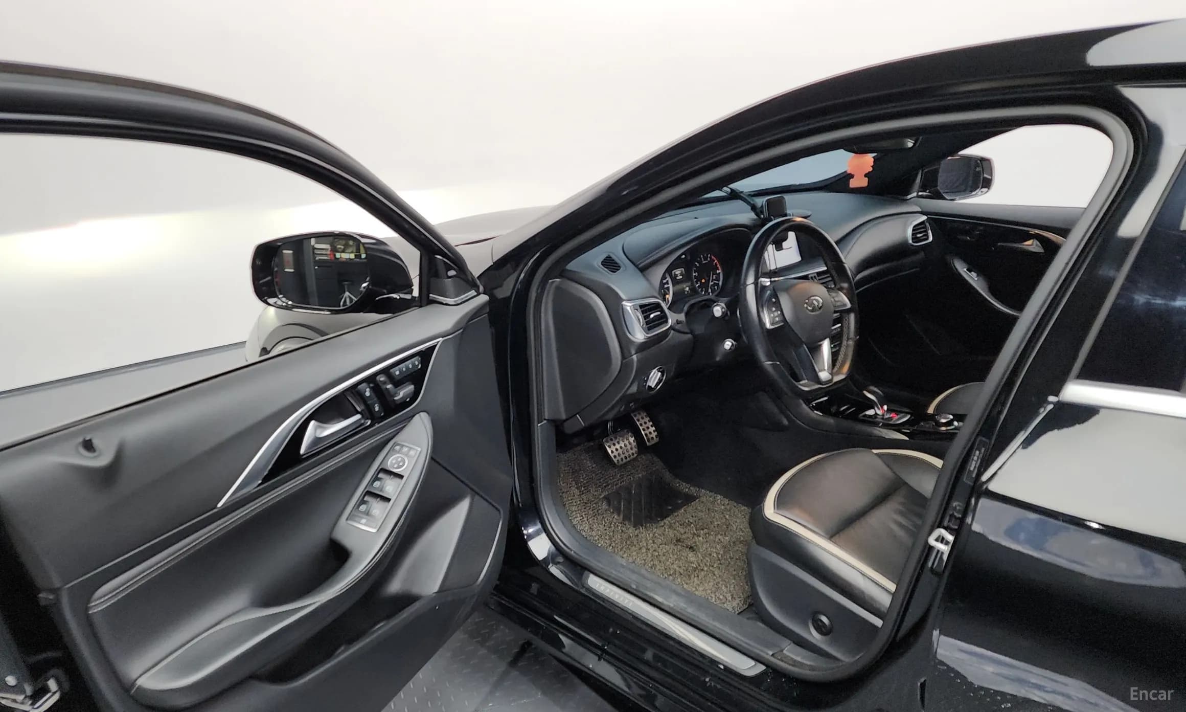 Q30