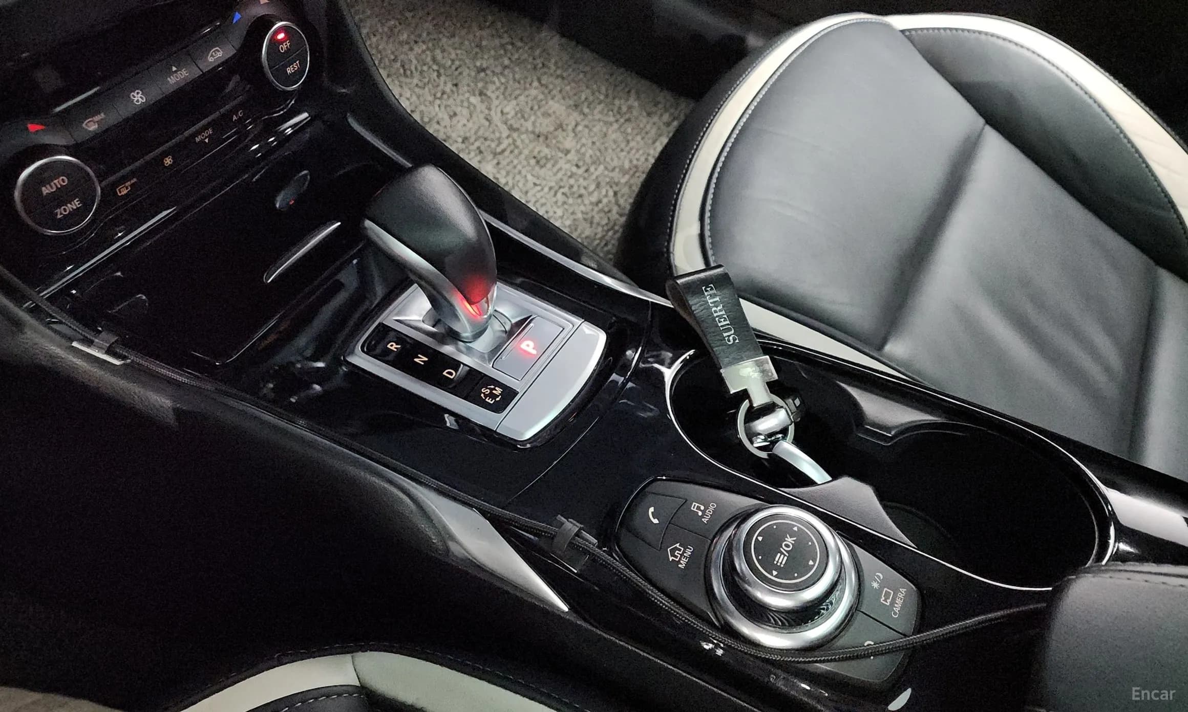 Q30