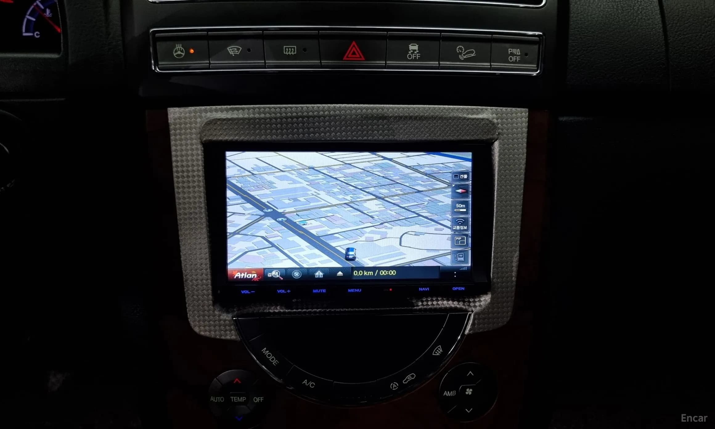 Rexton W