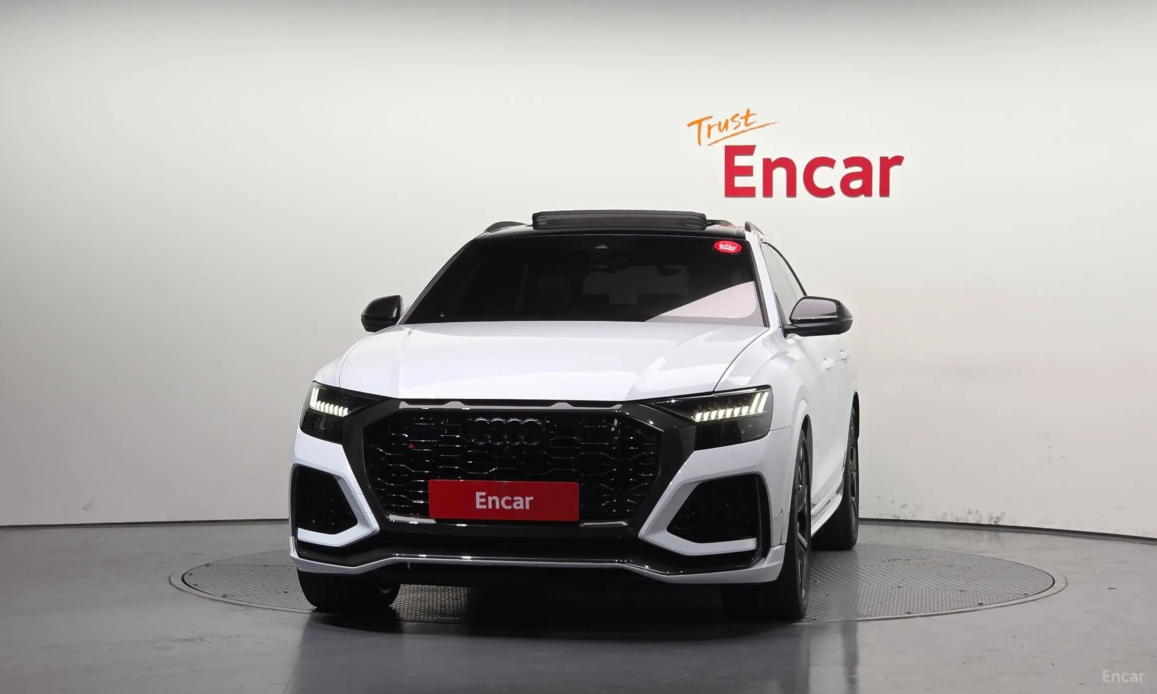 RSQ8 (4M)