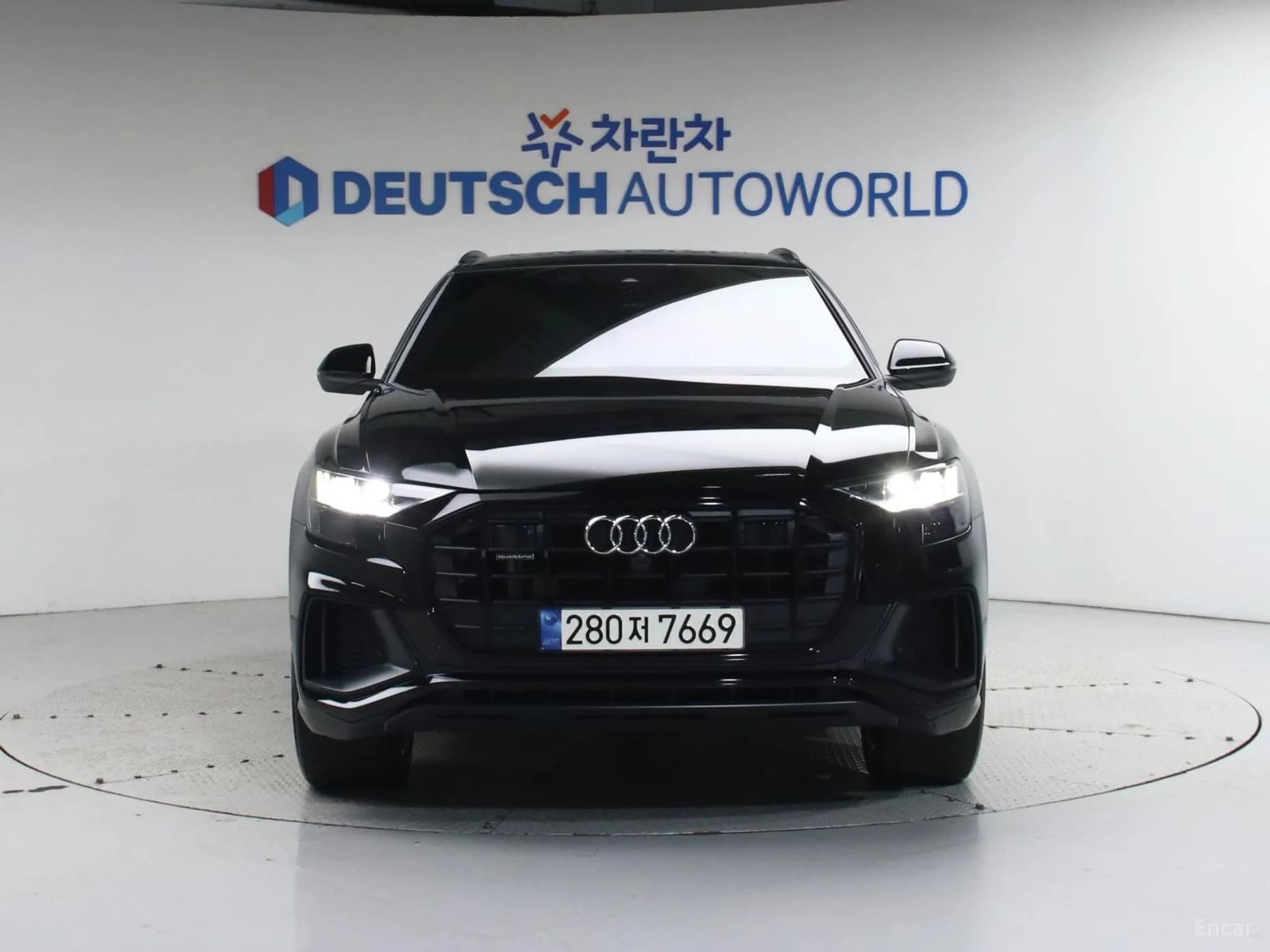 Q8 (4M)