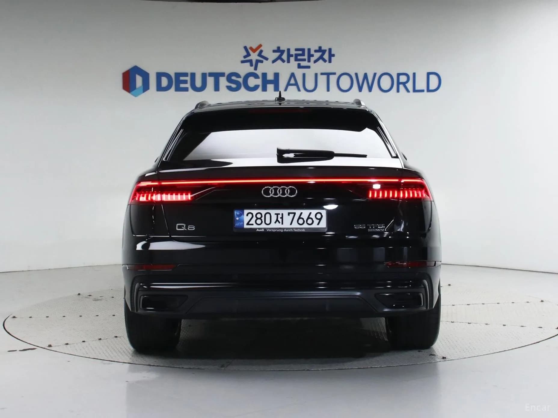 Q8 (4M)