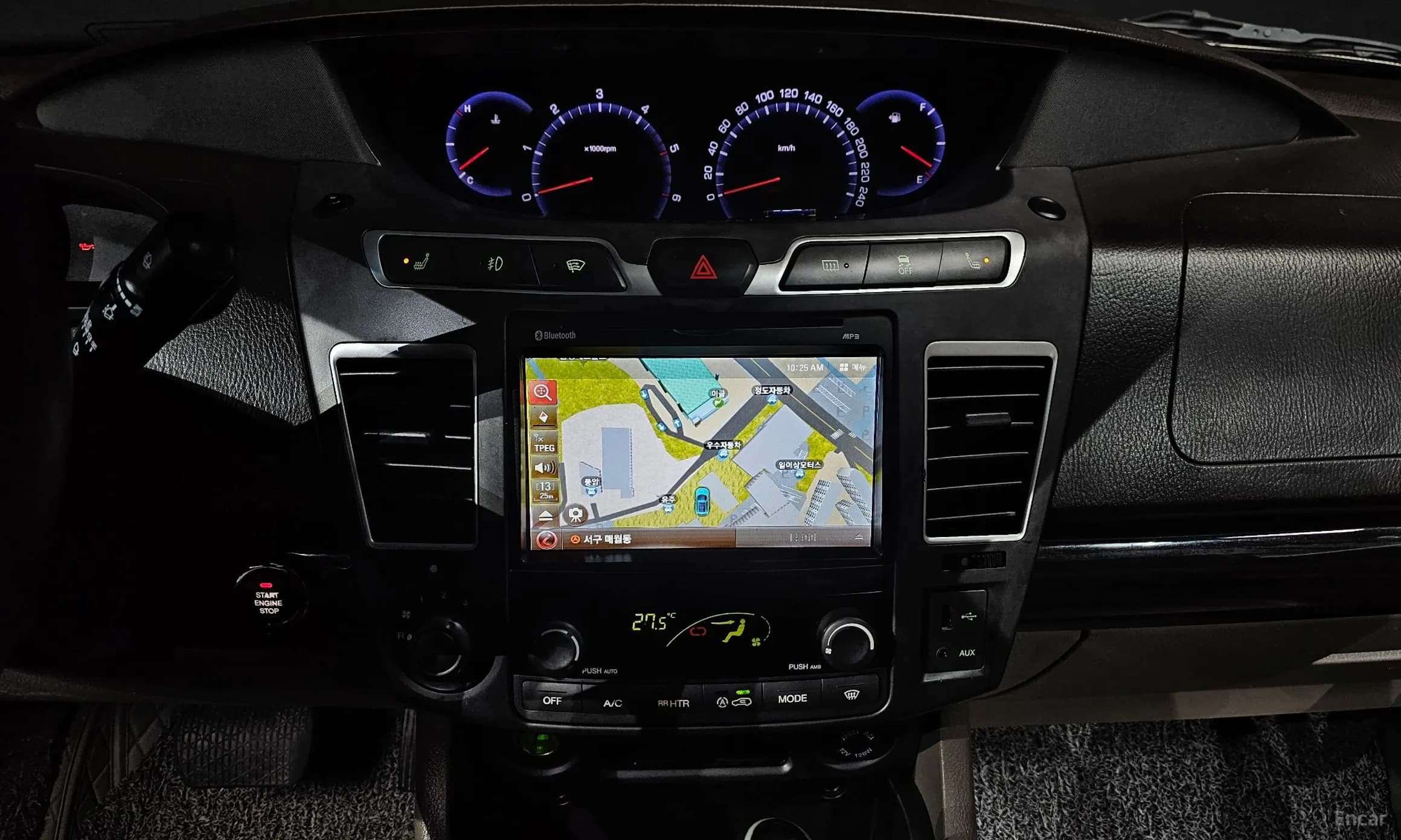 Korando Turismo
