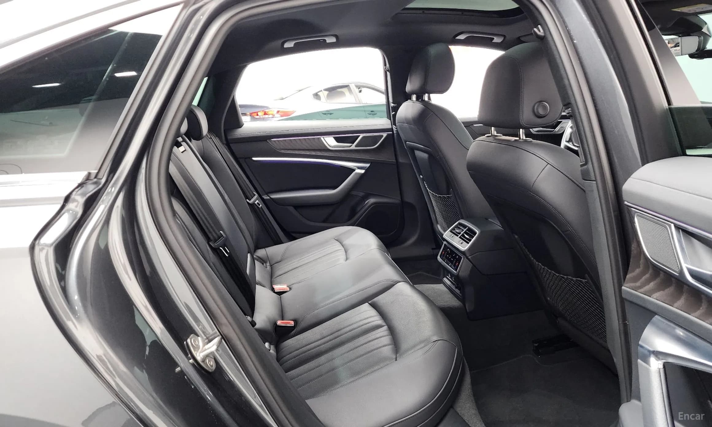 A6 (C8)