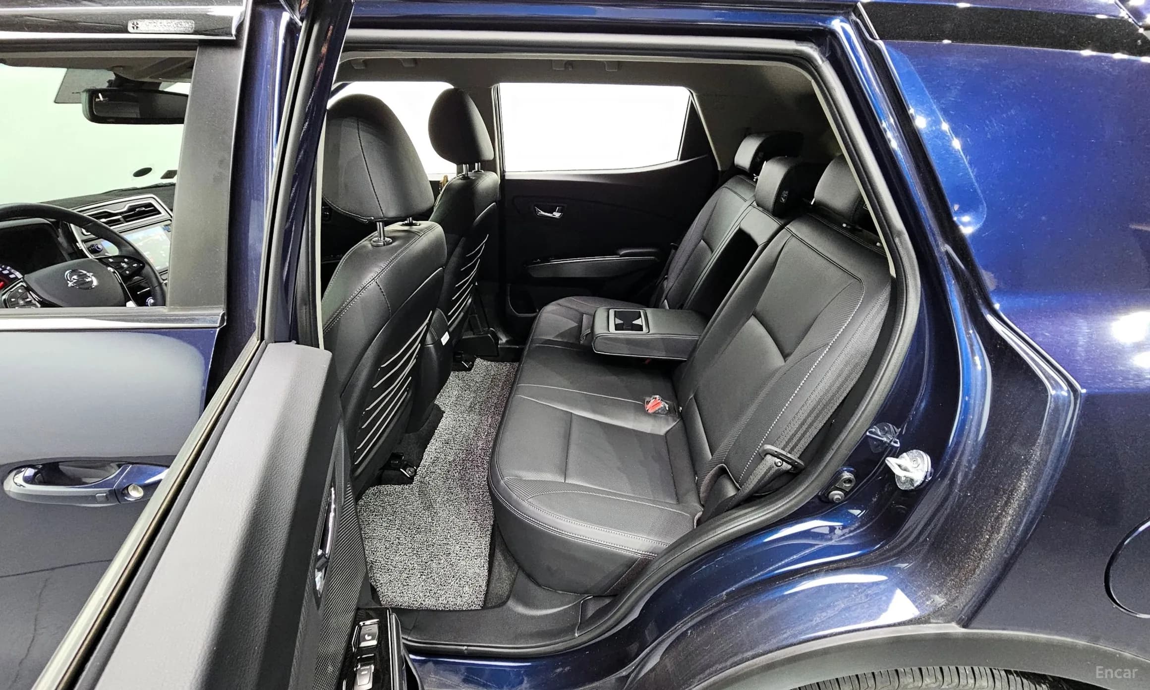Berry New Tivoli
