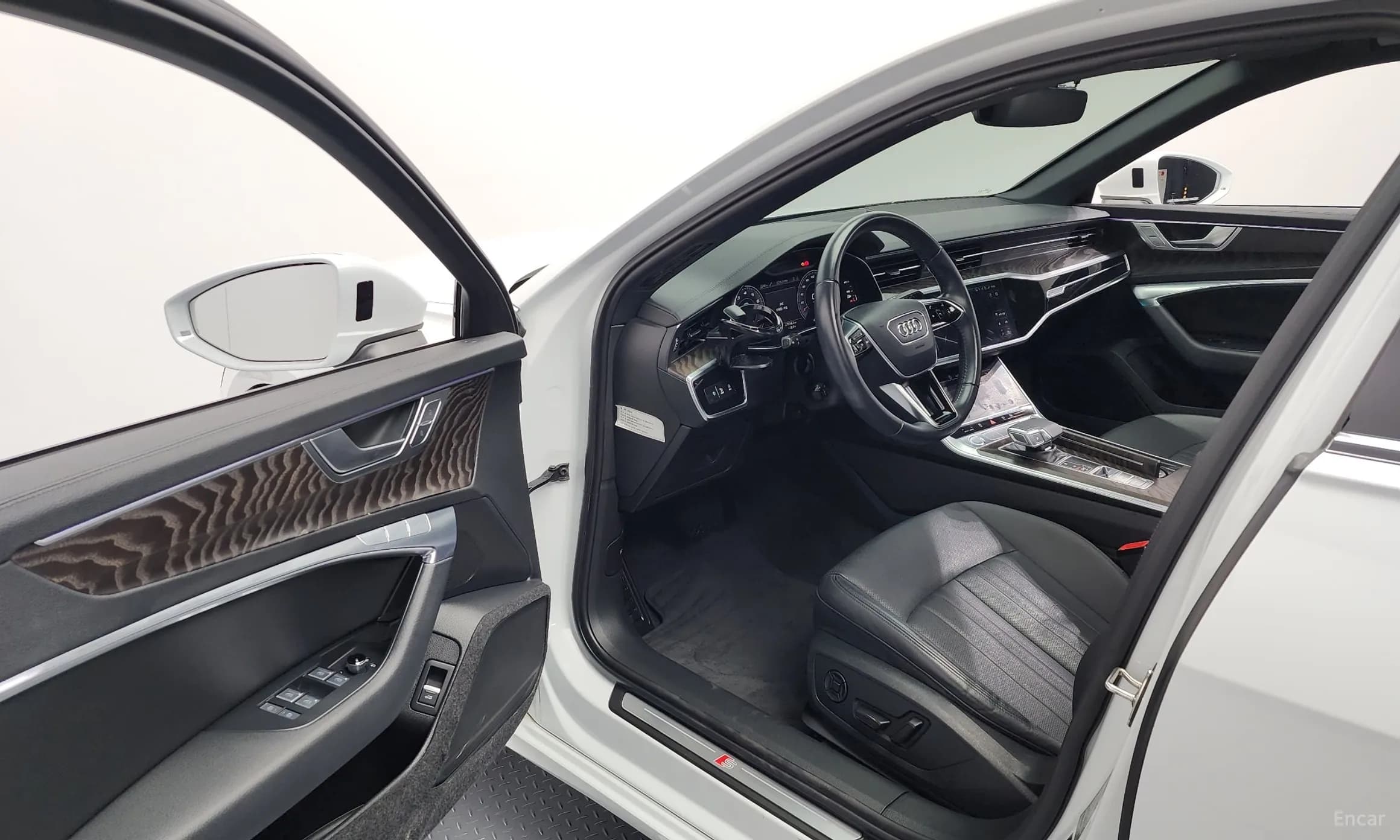 A6 (C8)
