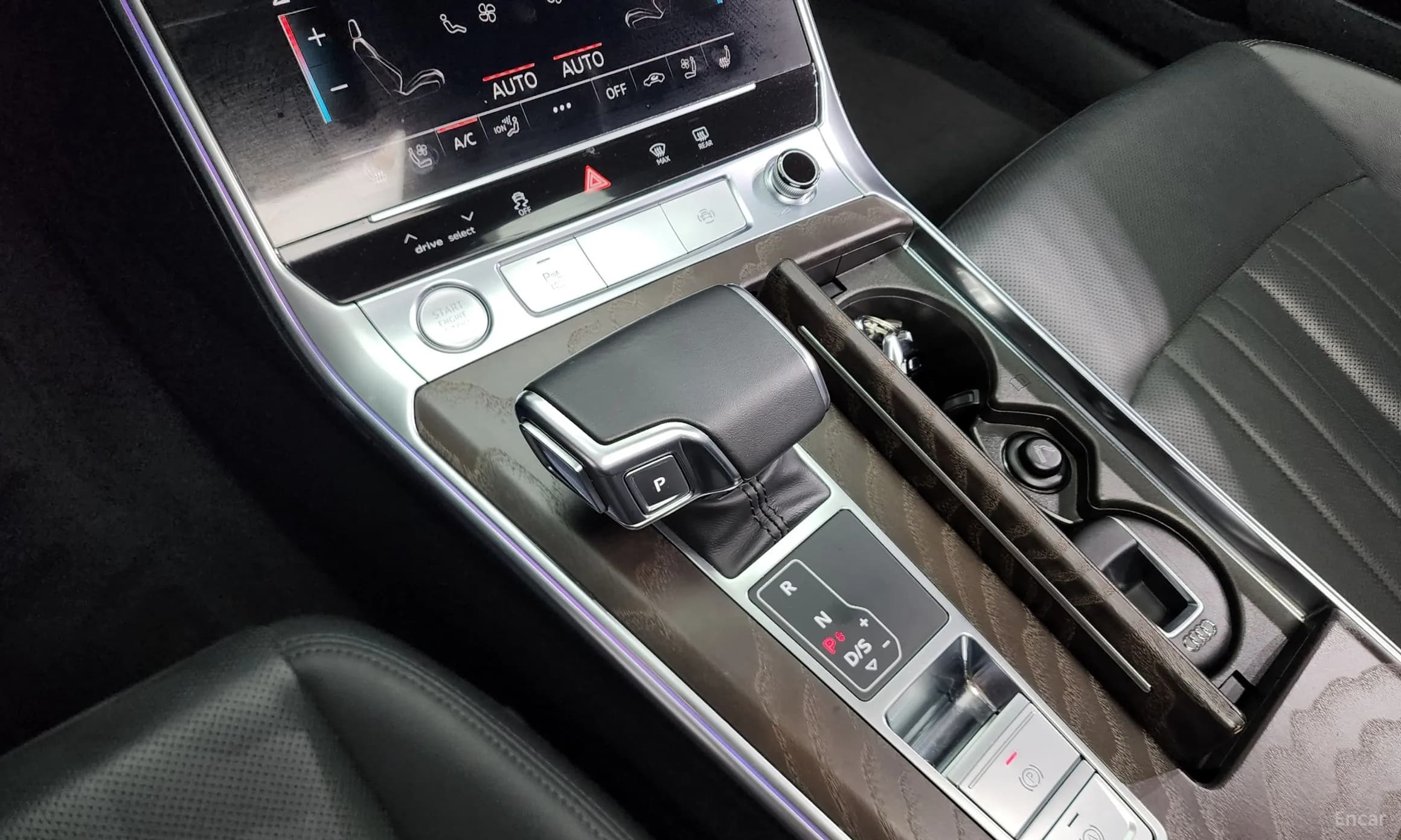 A6 (C8)
