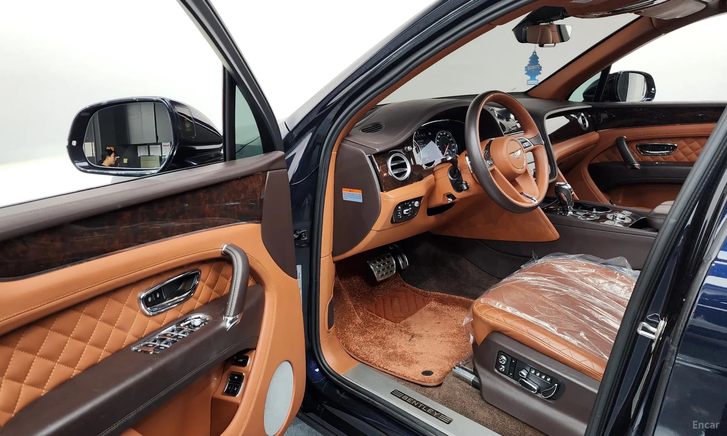Bentayga