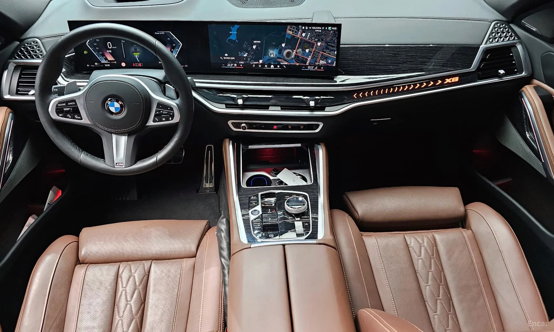 X6 (G06)