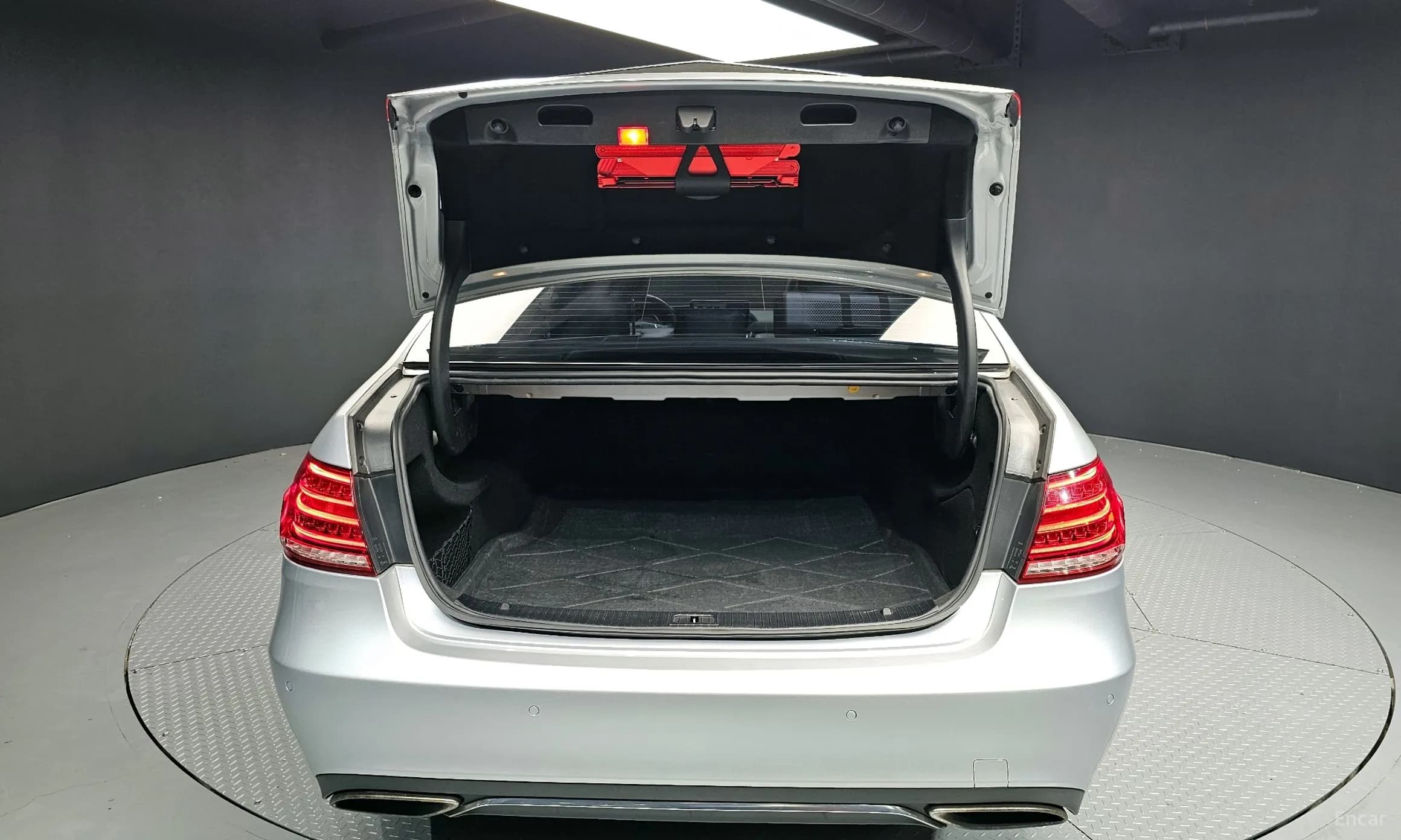 E-Class W212