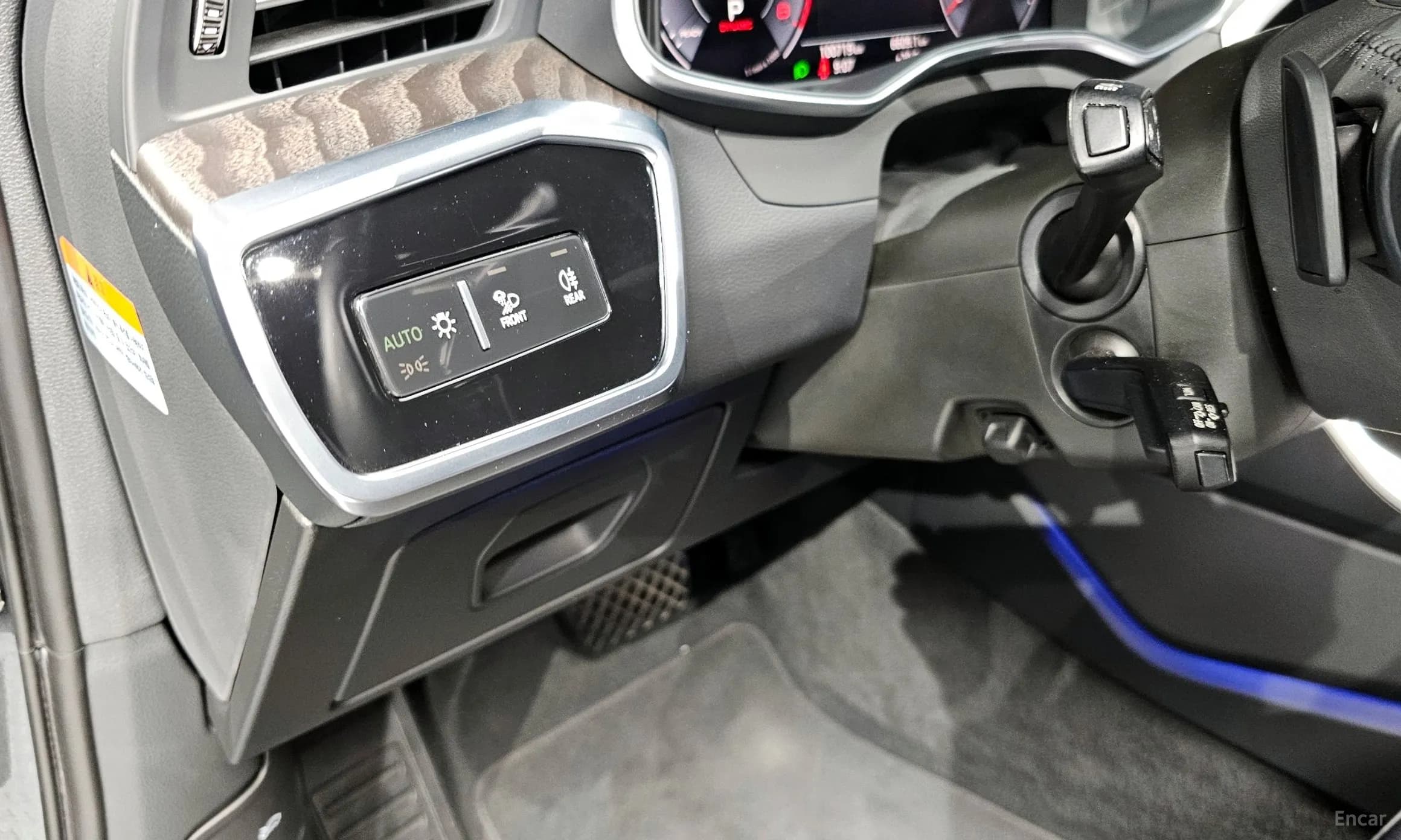 A6 (C8)