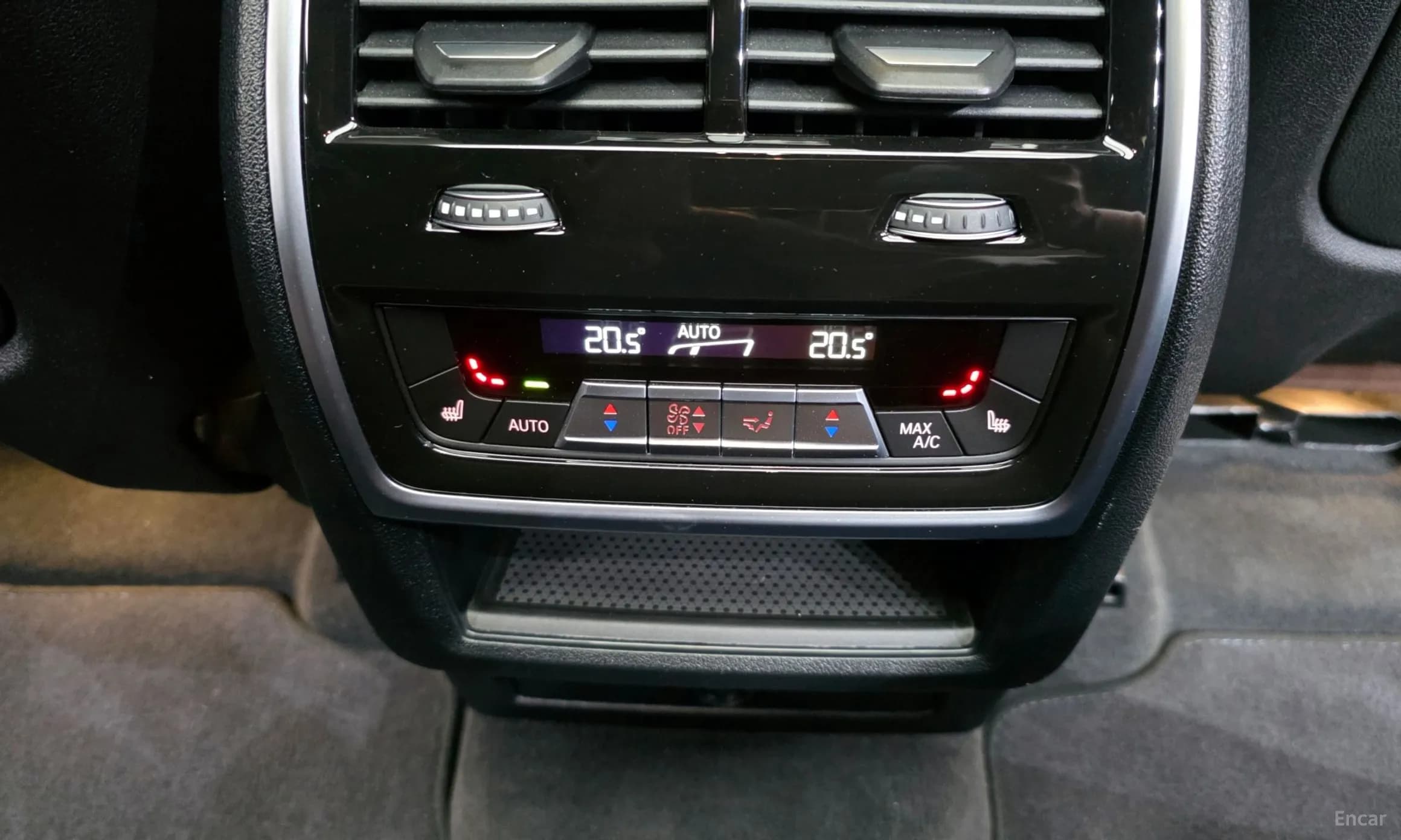 X6 (G06)